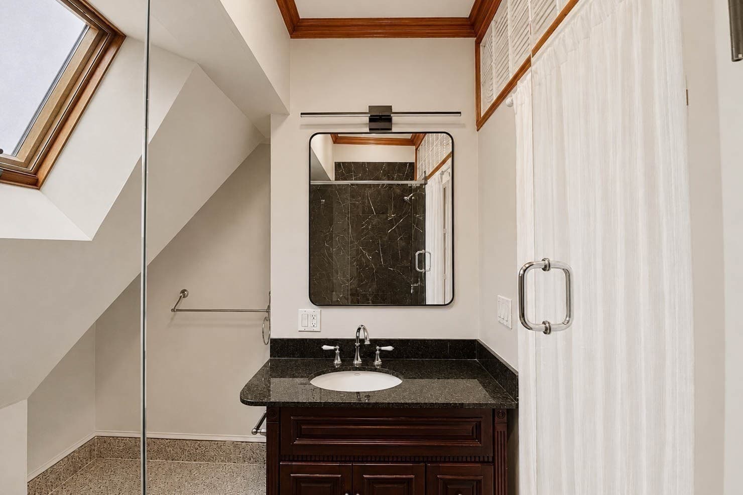 Condominium at 12 Saint Paul Street # 3, Cambridge MA 02139, Cambridge, photo 13 of 23