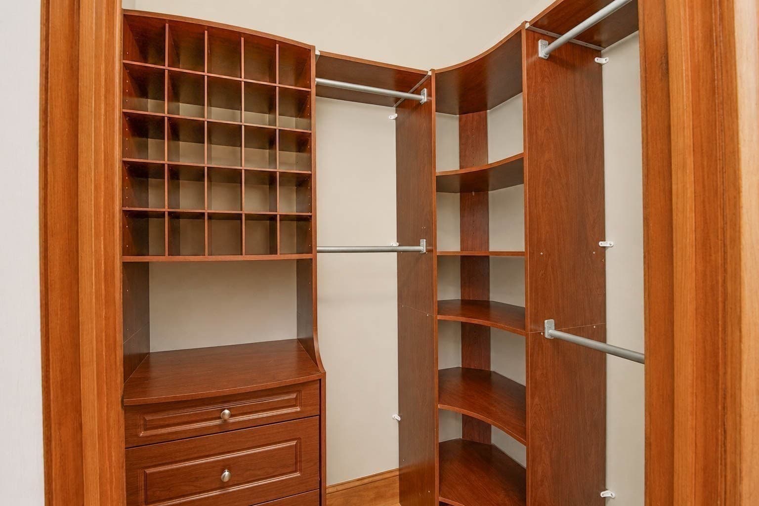 Condominium at 12 Saint Paul Street # 3, Cambridge MA 02139, Cambridge, photo 10 of 23