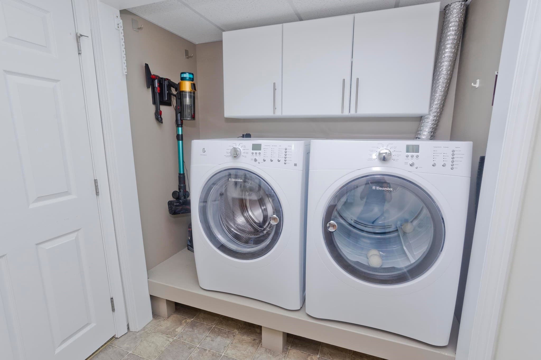 Condominium at 55 Pinecrest Drive # 55, Chicopee MA 01020, Chicopee, photo 35 of 38