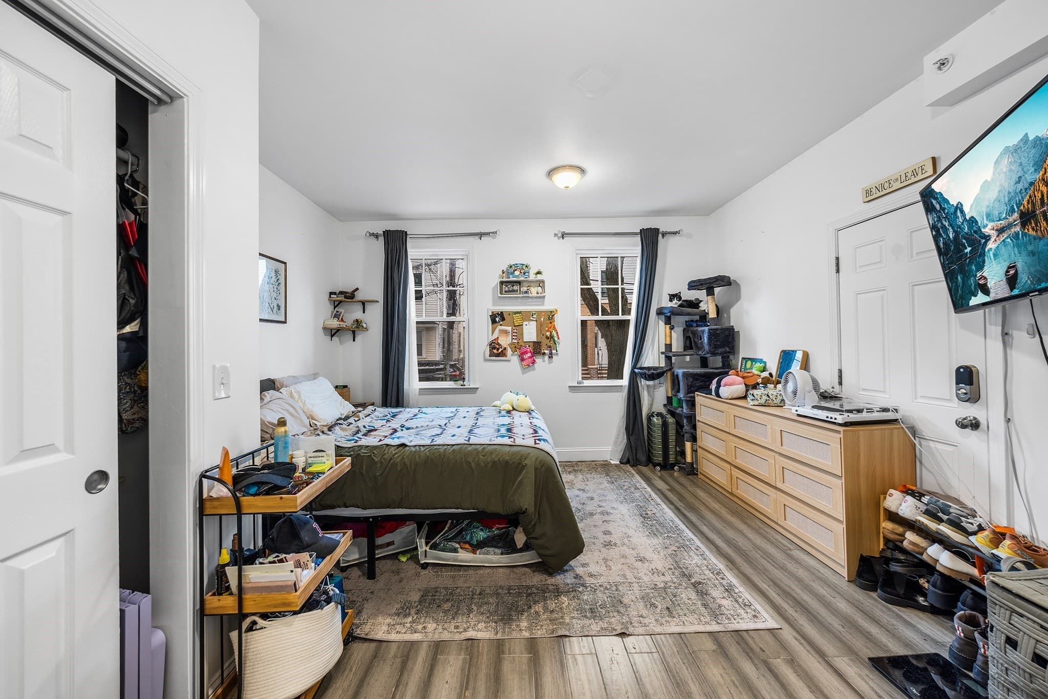 3 Family at 73 Webster St, Boston MA 02128, Boston, photo 17 of 35