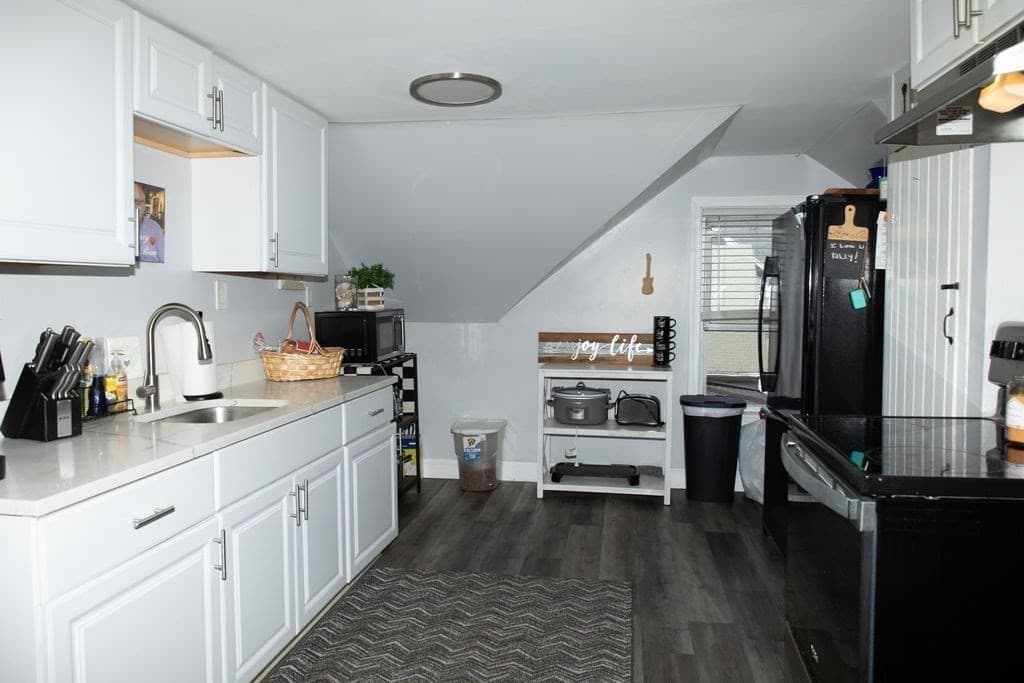 2 Family - 2 Units Up/Down at 248 Somerset Ave, Taunton MA 02780, Taunton, photo 16 of 36