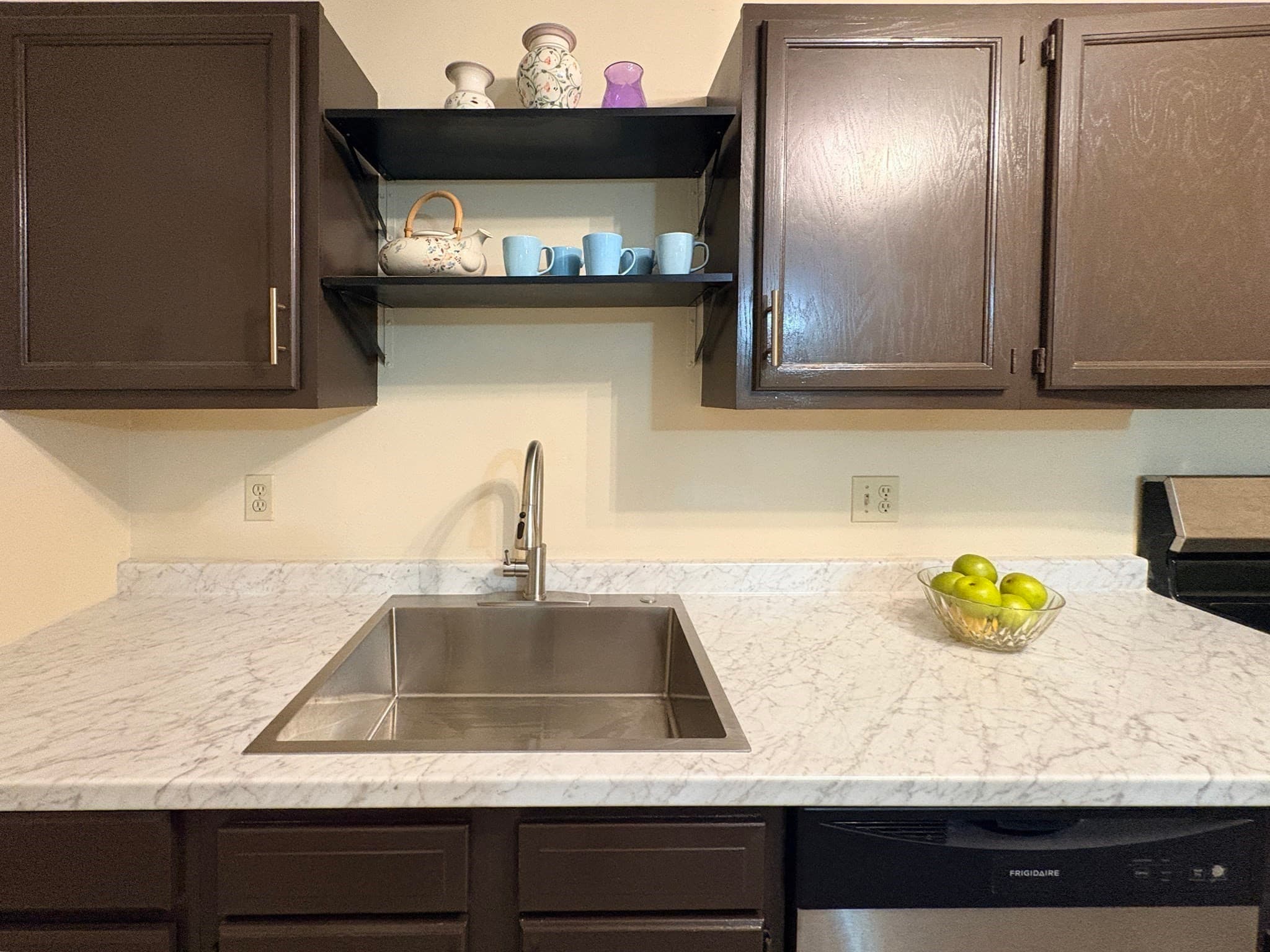 Condominium at 44 Evergreen Rd # 202, Northampton MA 01053, Northampton, photo 13 of 32