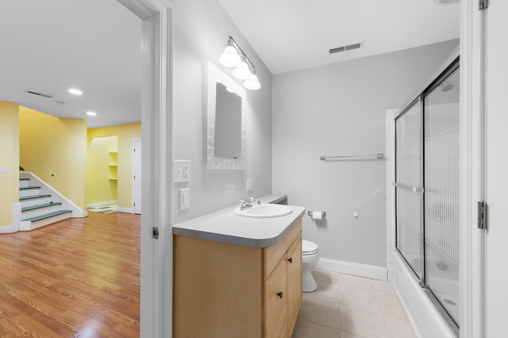 Single Family Residence at 28 Cutler Farm Rd, Sudbury MA 01776, Sudbury, photo 33 of 42