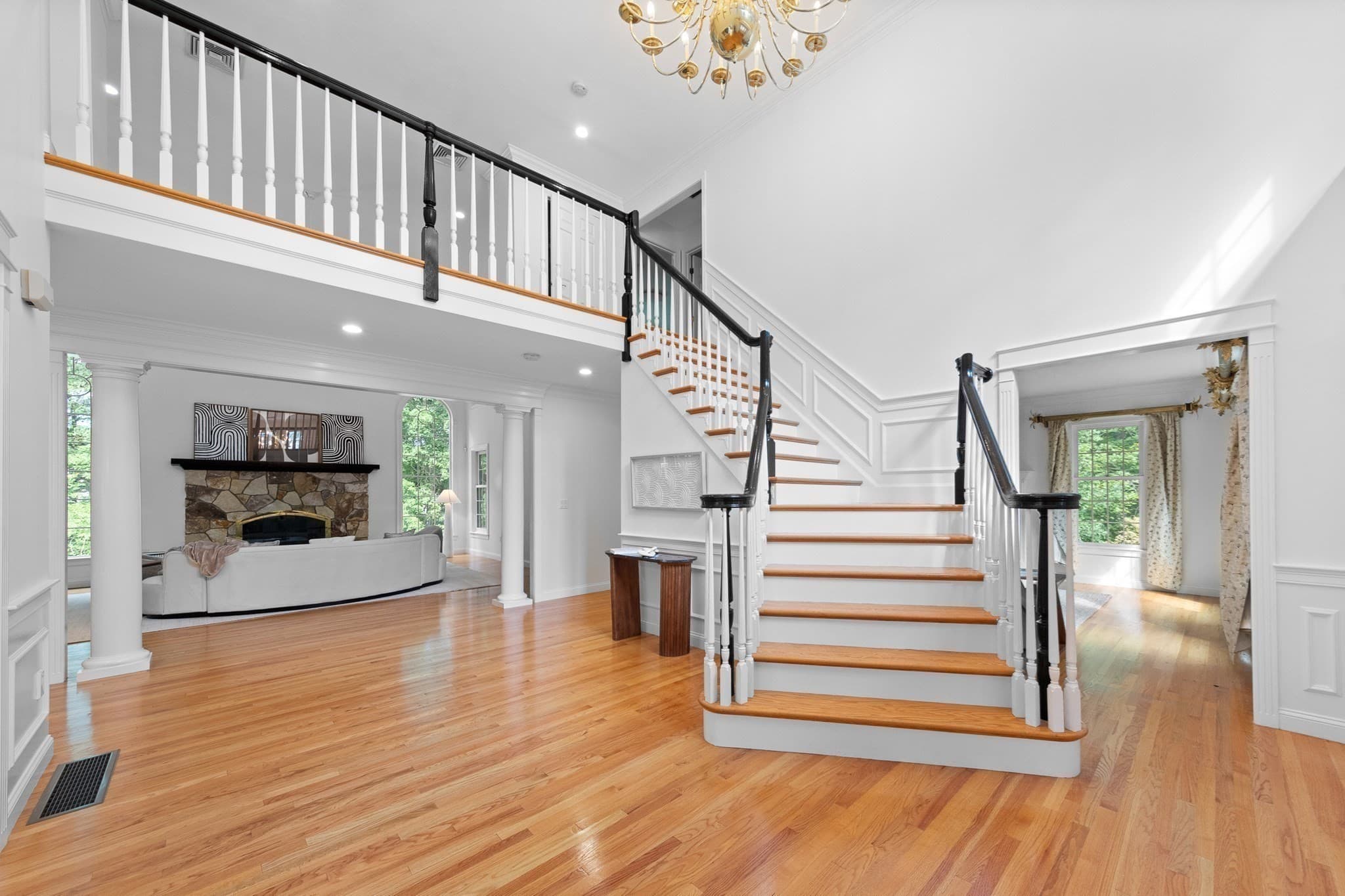 Single Family Residence at 28 Cutler Farm Rd, Sudbury MA 01776, Sudbury, photo 4 of 42