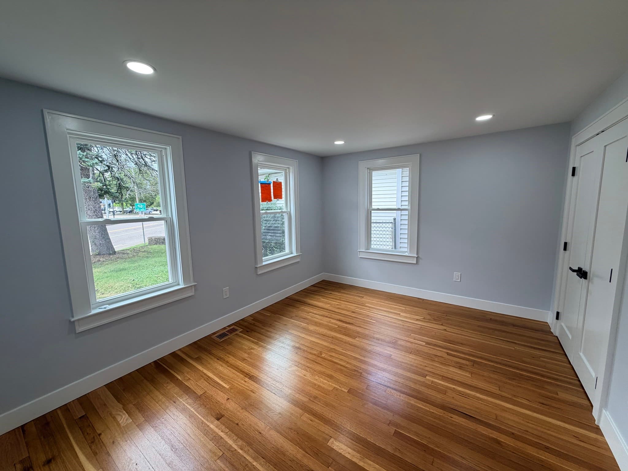 Multi Family at 1 E Main St, Milford MA 01757, Milford, photo 11 of 27