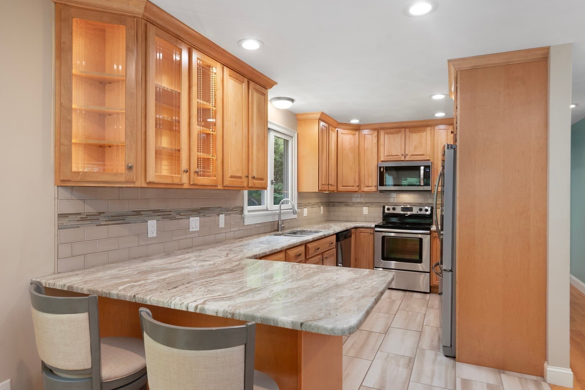Single Family Residence at 121 Walker St, Seekonk MA 02771, Seekonk, photo 11 of 38