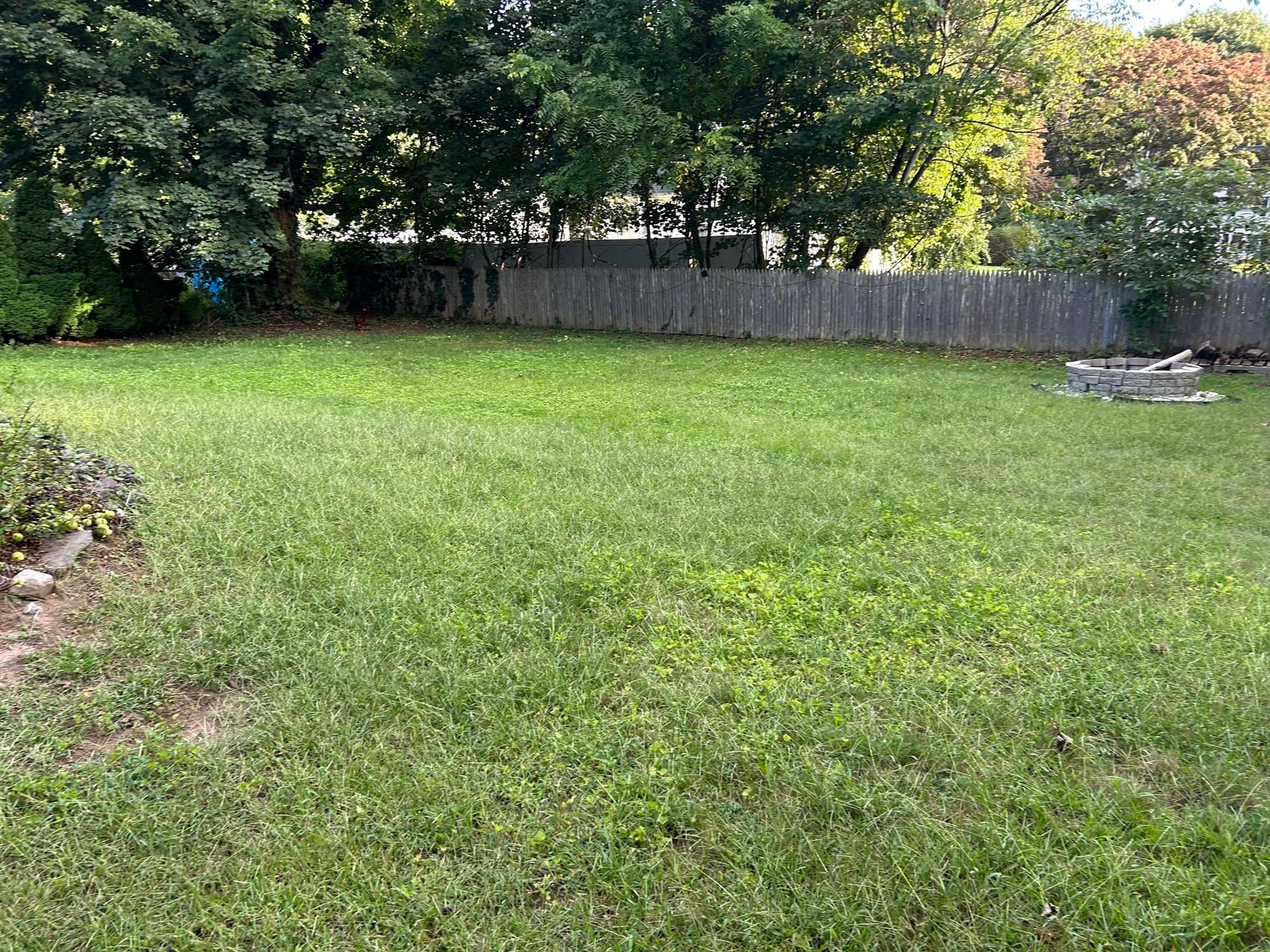 Single Family Residence at 27 Hilltop St, West Springfield MA 01089, West Springfield, photo 5 of 22