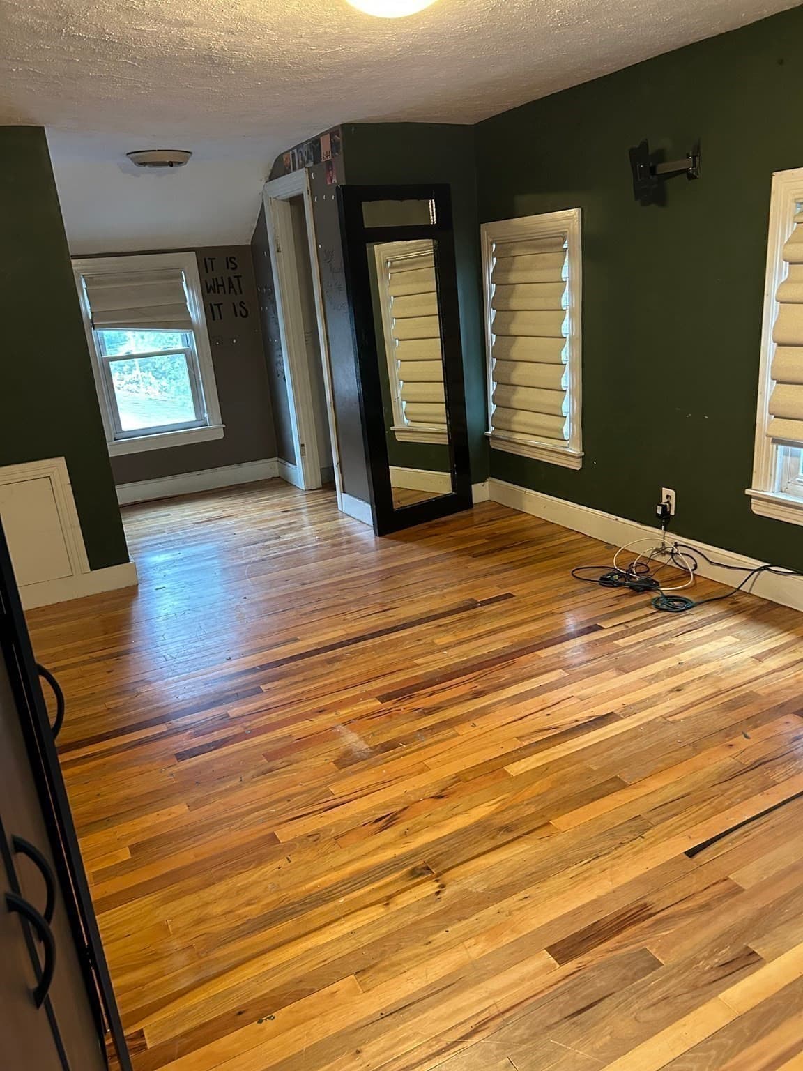 Single Family Residence at 27 Hilltop St, West Springfield MA 01089, West Springfield, photo 18 of 22