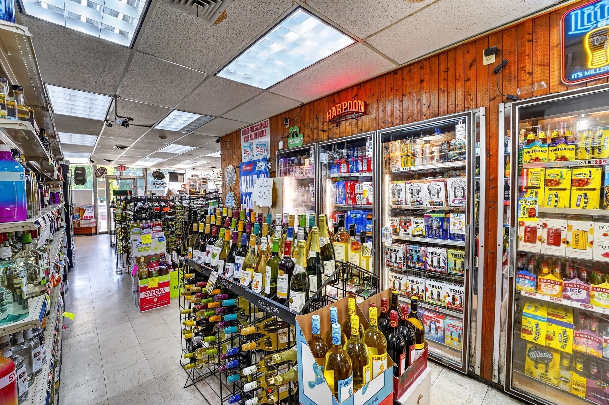 Commercial Sale at 21 South Main, Middleton MA 01949, photo 4 of 23