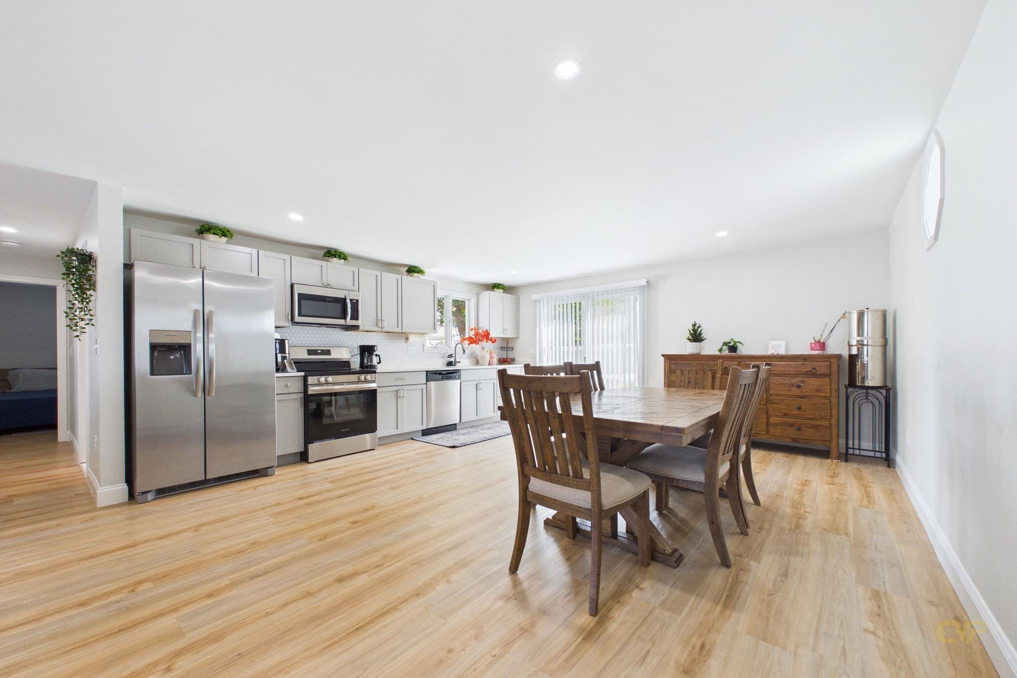 Single Family Residence at 57 Stowe St, Fall River MA 02720, Fall River, photo 9 of 27