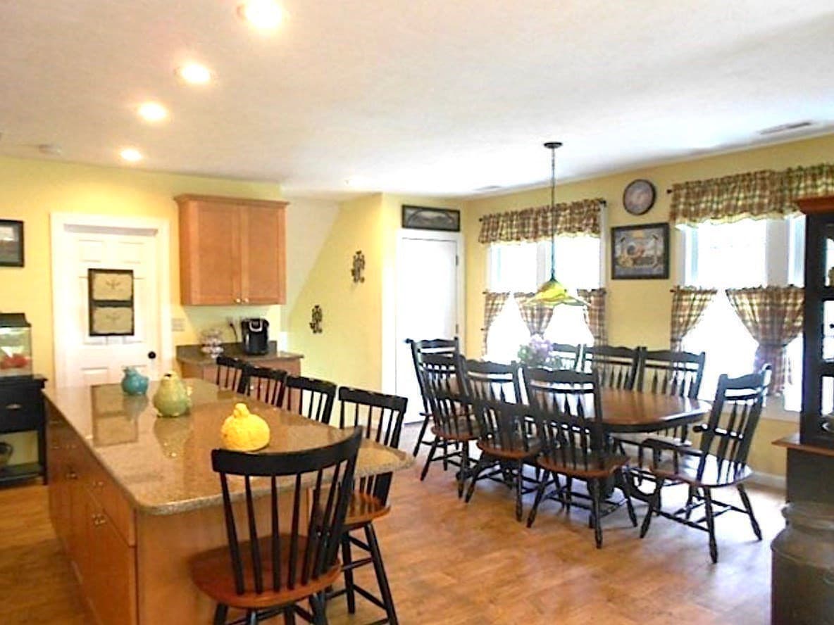 Apartment at 297 Providence Rd # 2, Grafton MA 01560, photo 5 of 10