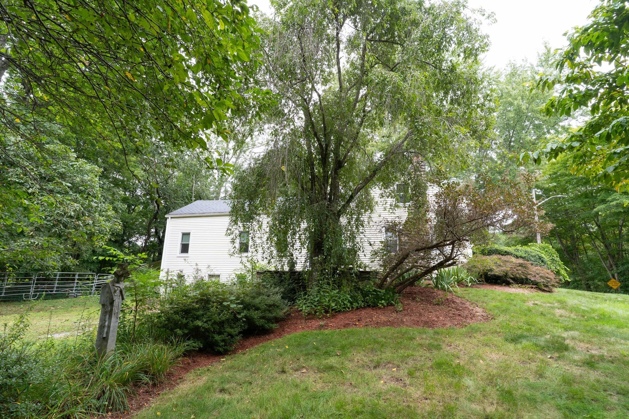 Single Family Residence at 7 Huguenot Rd, Oxford MA 01540, Oxford, photo 10 of 36
