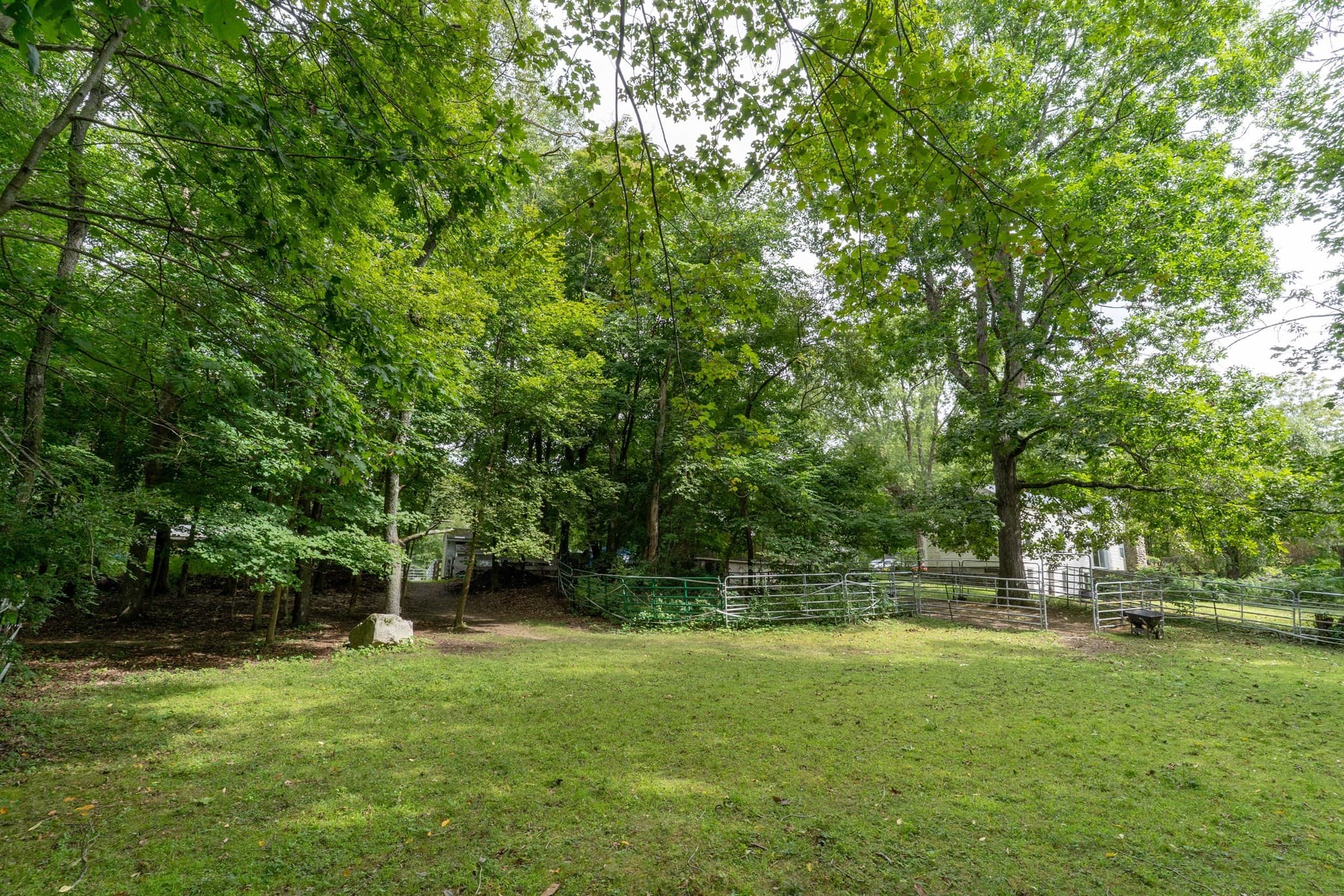 Single Family Residence at 7 Huguenot Rd, Oxford MA 01540, Oxford, photo 14 of 36