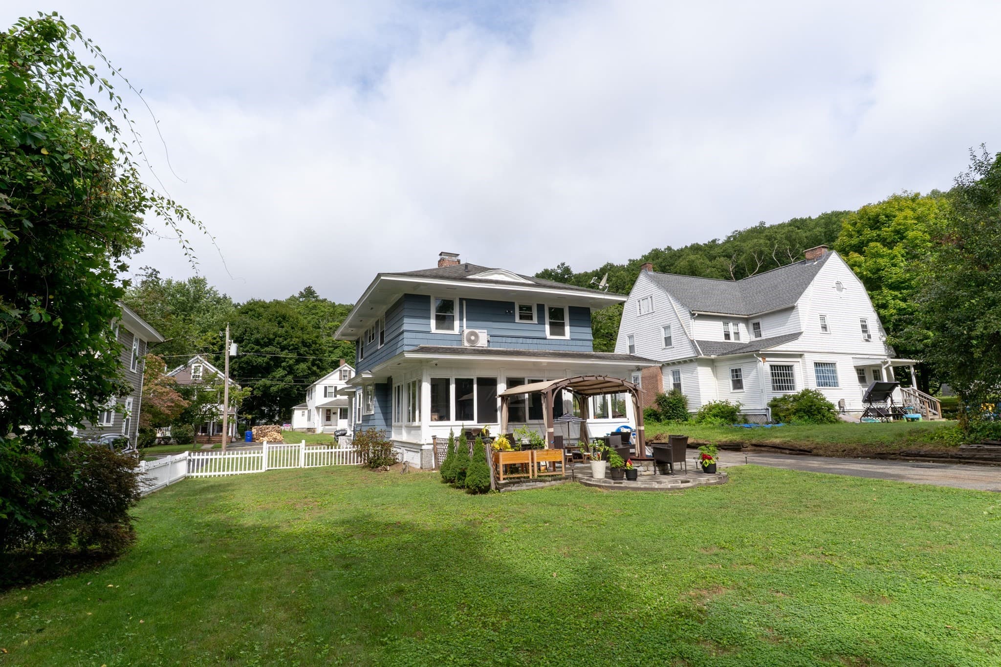 Single Family Residence at 15 Holbrook St, Palmer MA 01069, Palmer, photo 11 of 38