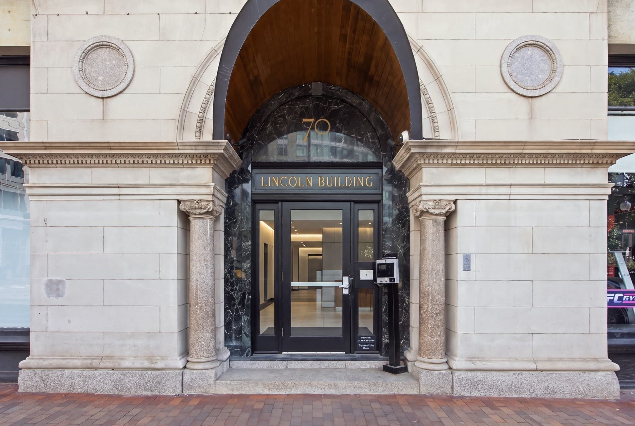 Condominium at 70 Lincoln # L616, Boston MA 02111, photo 10 of 11