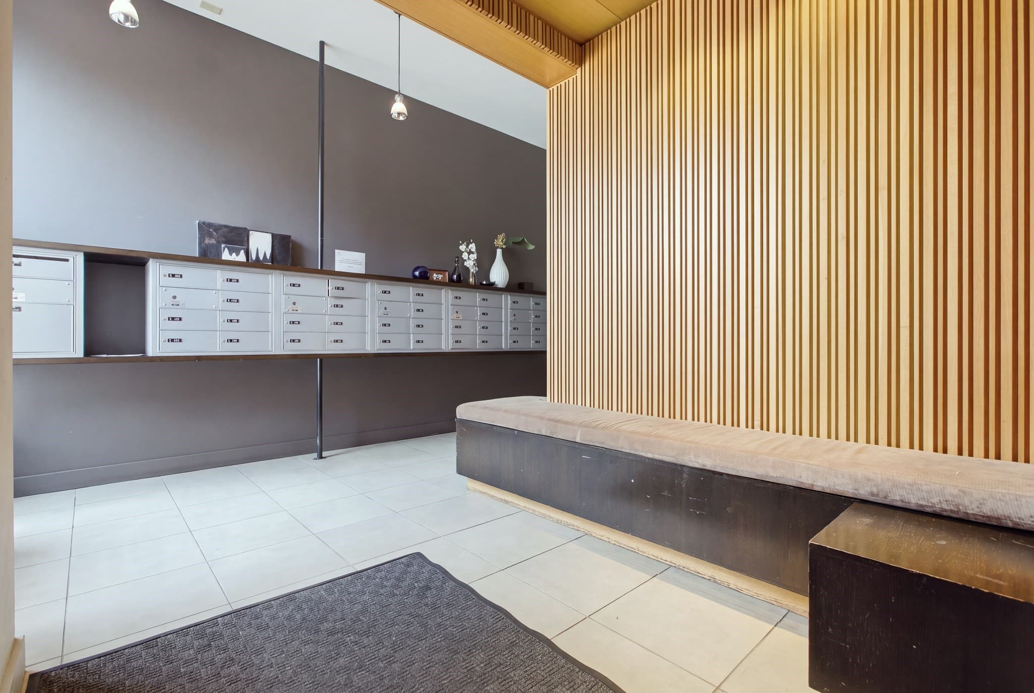 Condominium at 70 Lincoln # L616, Boston MA 02111, photo 11 of 11