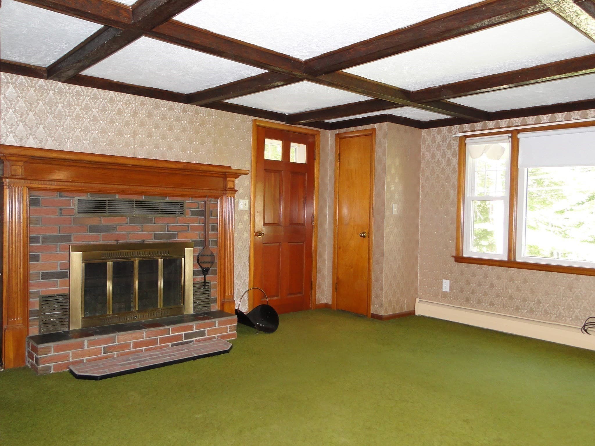 Single Family Residence at 128 Sutton Road, Webster MA 01570, Webster, photo 6 of 24