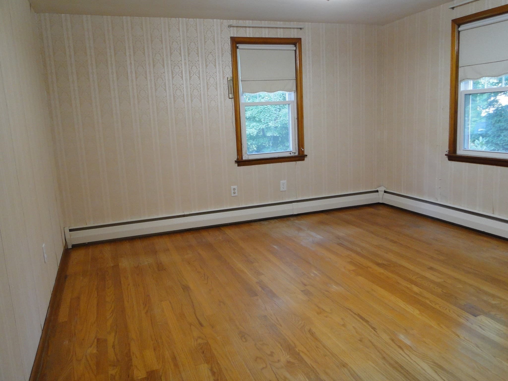 Single Family Residence at 128 Sutton Road, Webster MA 01570, Webster, photo 12 of 24