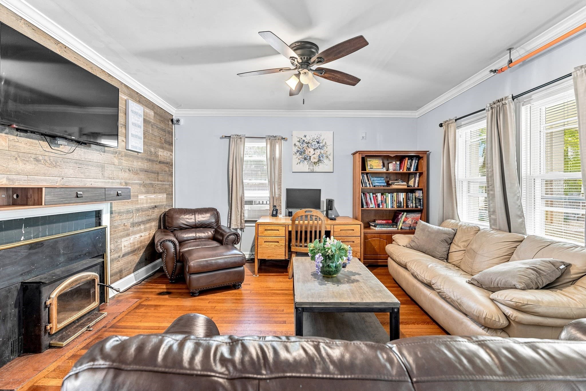 Single Family Residence at 7 Plymouth St, New Bedford MA 02740, New Bedford, photo 2 of 40