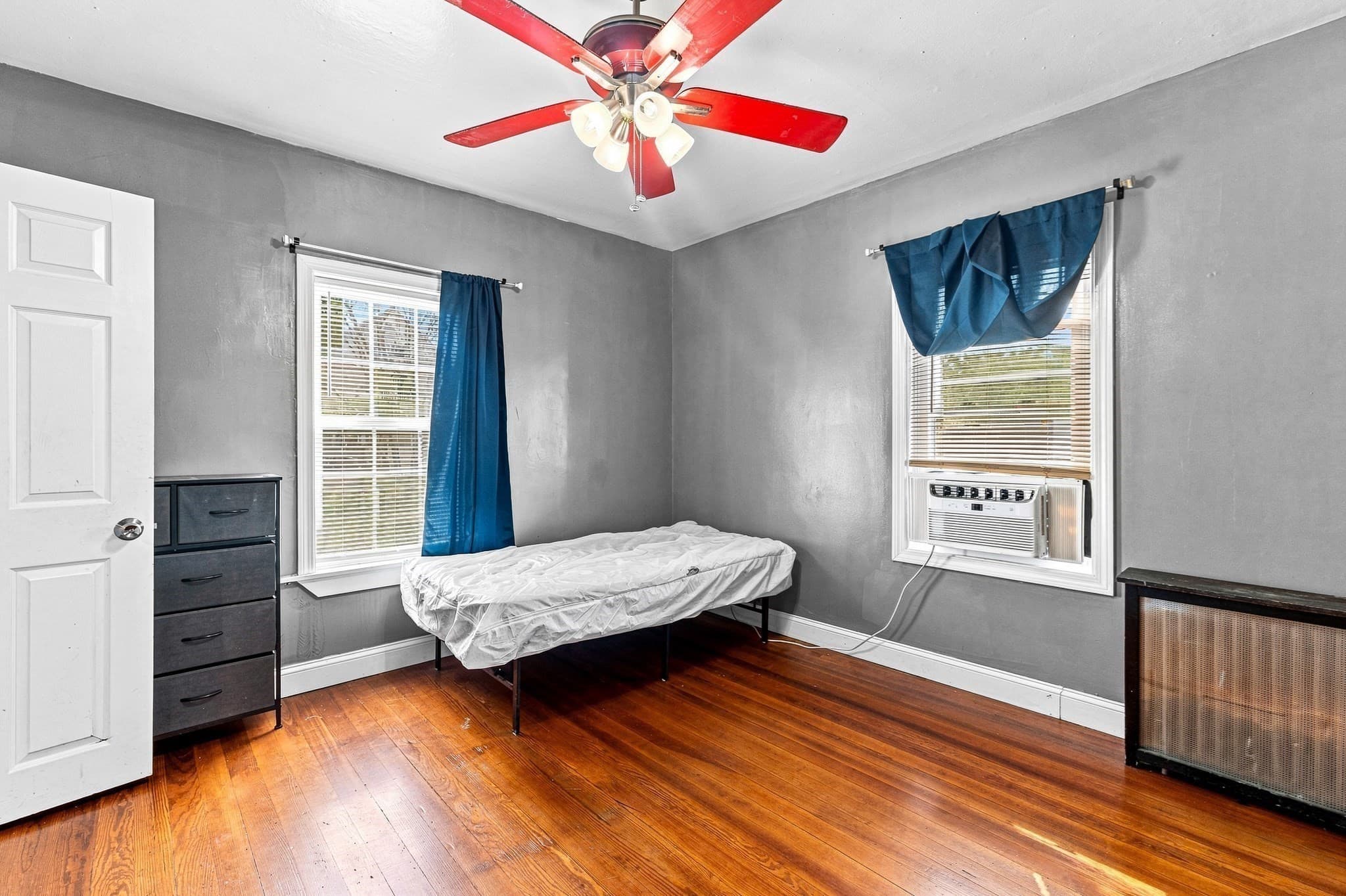 Single Family Residence at 7 Plymouth St, New Bedford MA 02740, New Bedford, photo 13 of 40