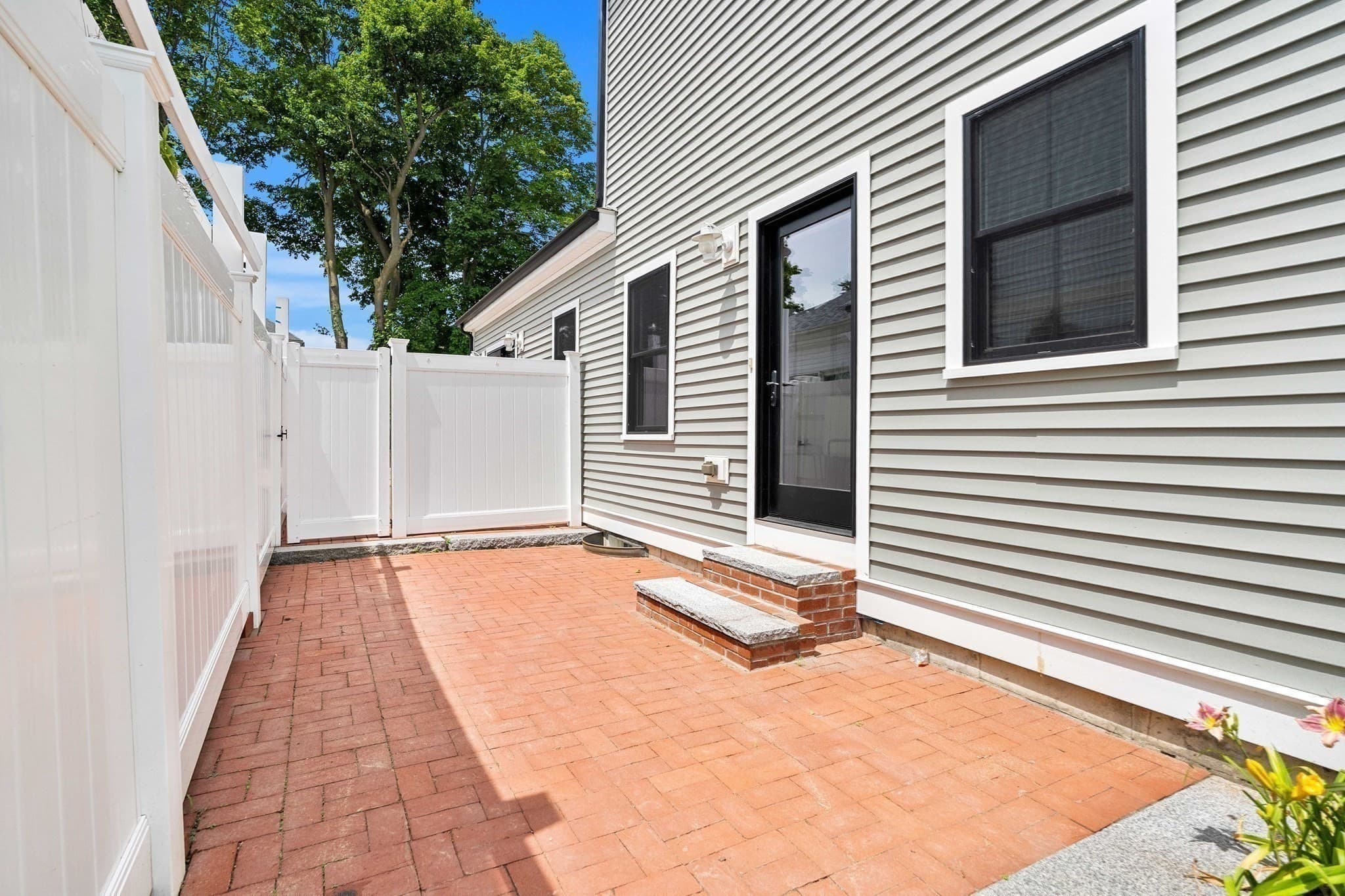 Single Family Residence at 20 Plain St, Boston MA 02122, photo 30 of 32