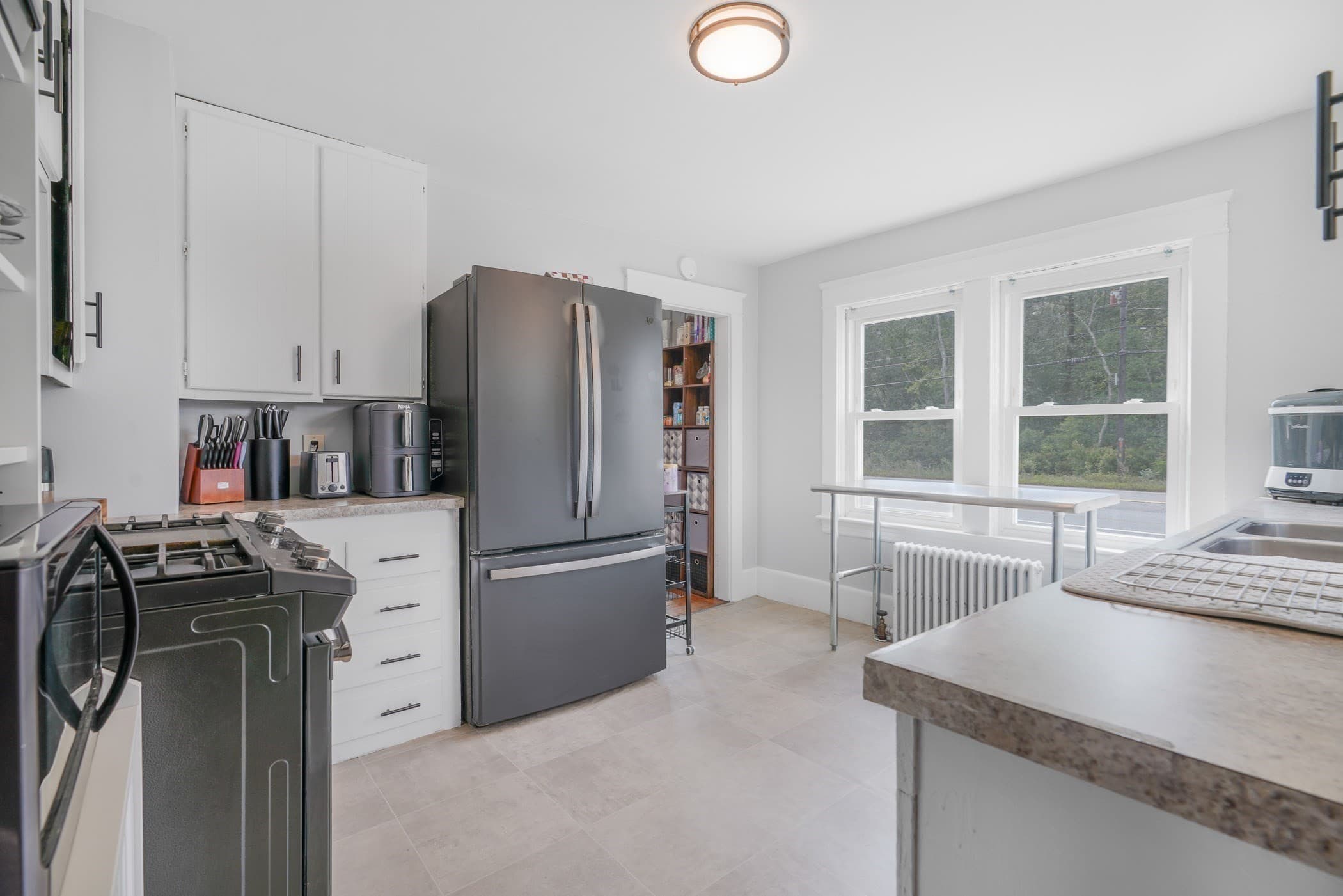 Single Family Residence at 1894 Fall River Avenue, Seekonk MA 02771, Seekonk, photo 12 of 38