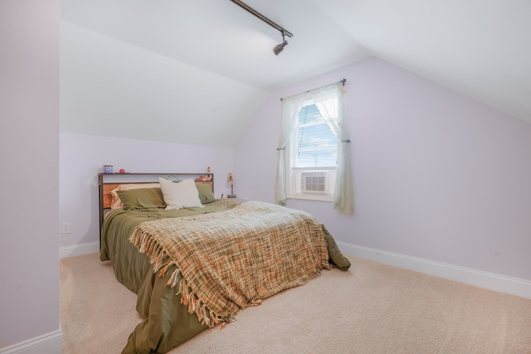 Single Family Residence at 1894 Fall River Avenue, Seekonk MA 02771, Seekonk, photo 21 of 38