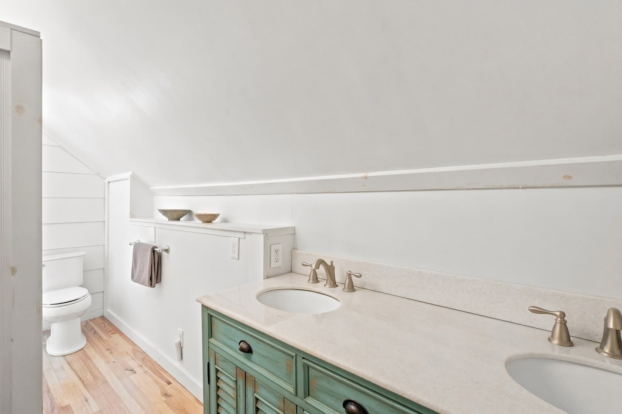Single Family Residence at 17 Spring Hill Rd, Newbury MA 01922, Newbury, photo 27 of 42