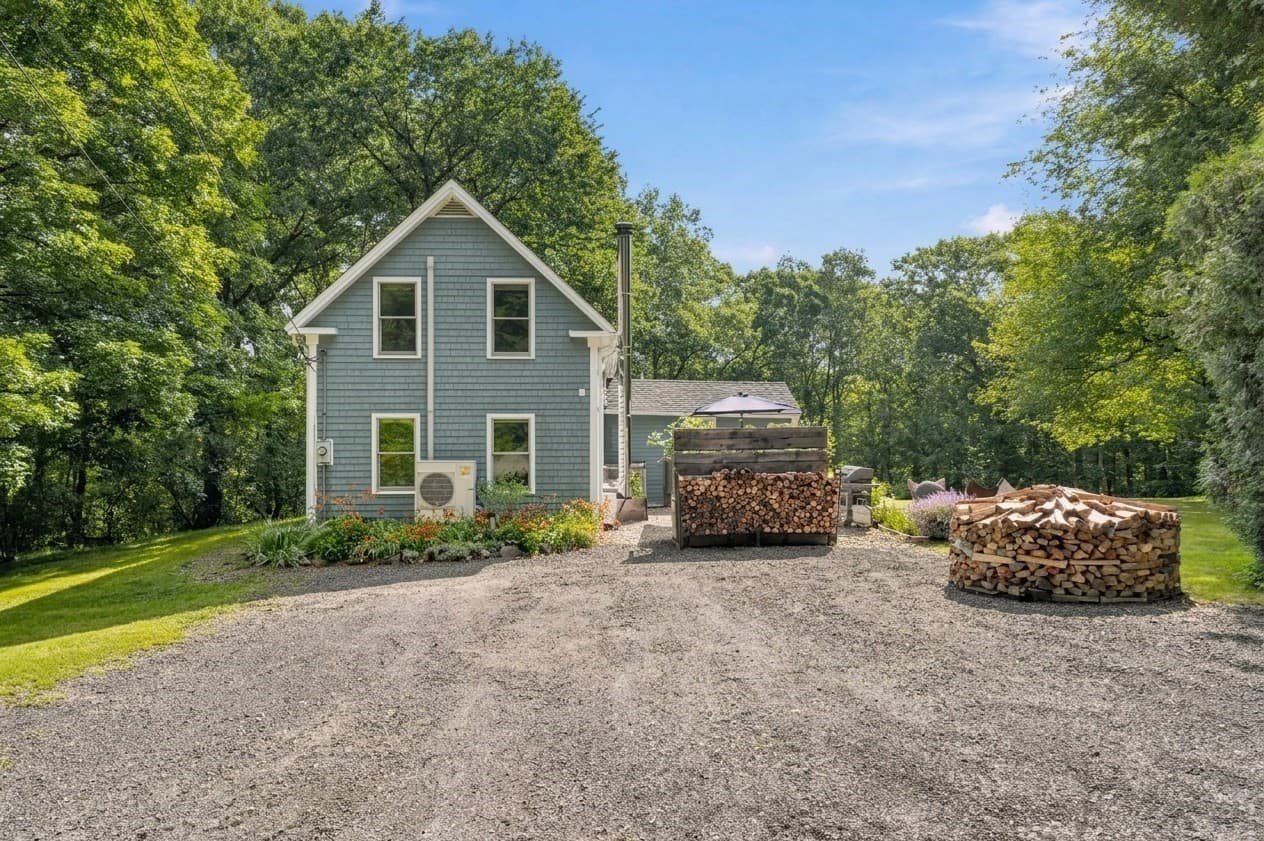 Single Family Residence at 17 Spring Hill Rd, Newbury MA 01922, Newbury, photo 6 of 42