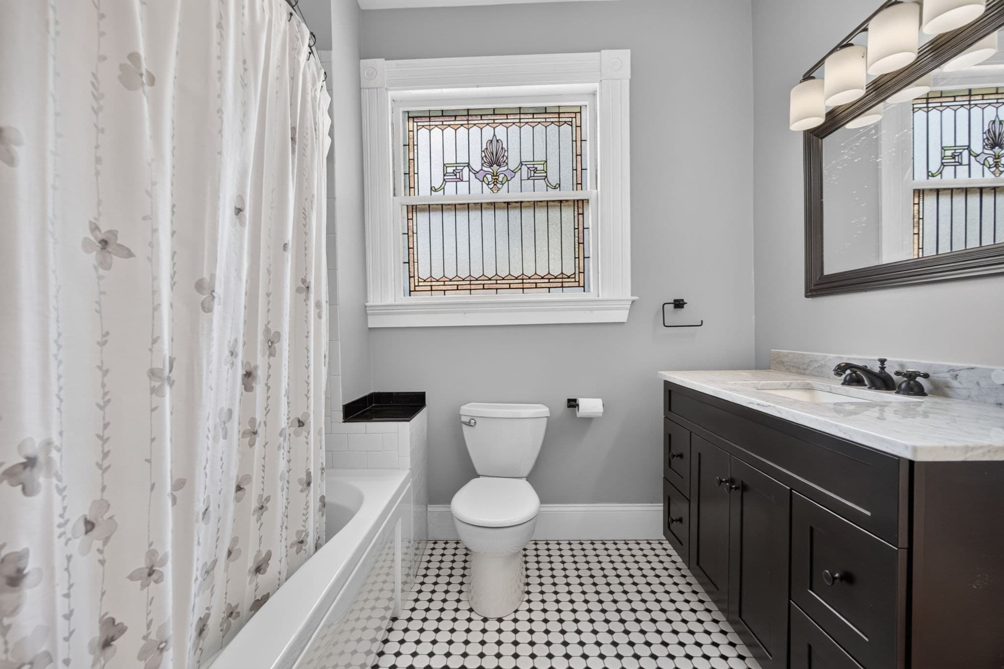 Condominium at 254 Lafayette St # 2F, Salem MA 01970, Salem, photo 21 of 32