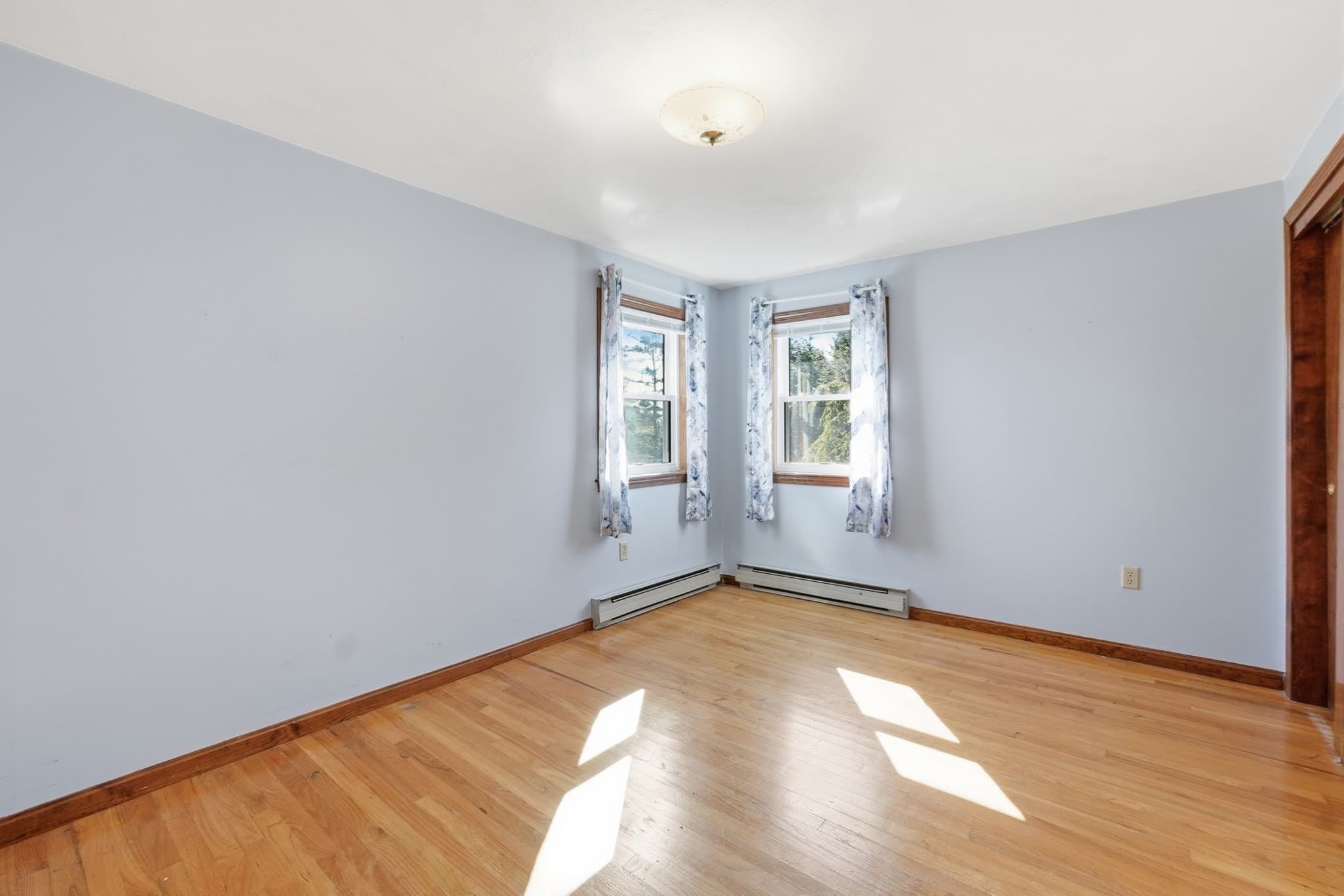Single Family Residence at 2 Apple Tree Dr, Millbury MA 01527, Millbury, photo 16 of 31
