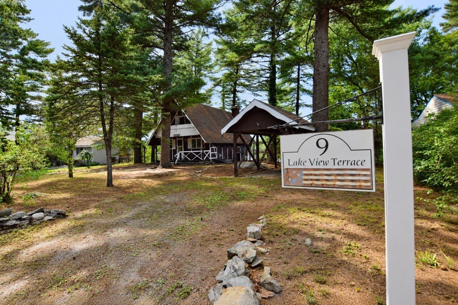 Single Family Residence at 9 Lakeview Ter., Middleboro MA 02346, Middleboro, photo 3 of 42