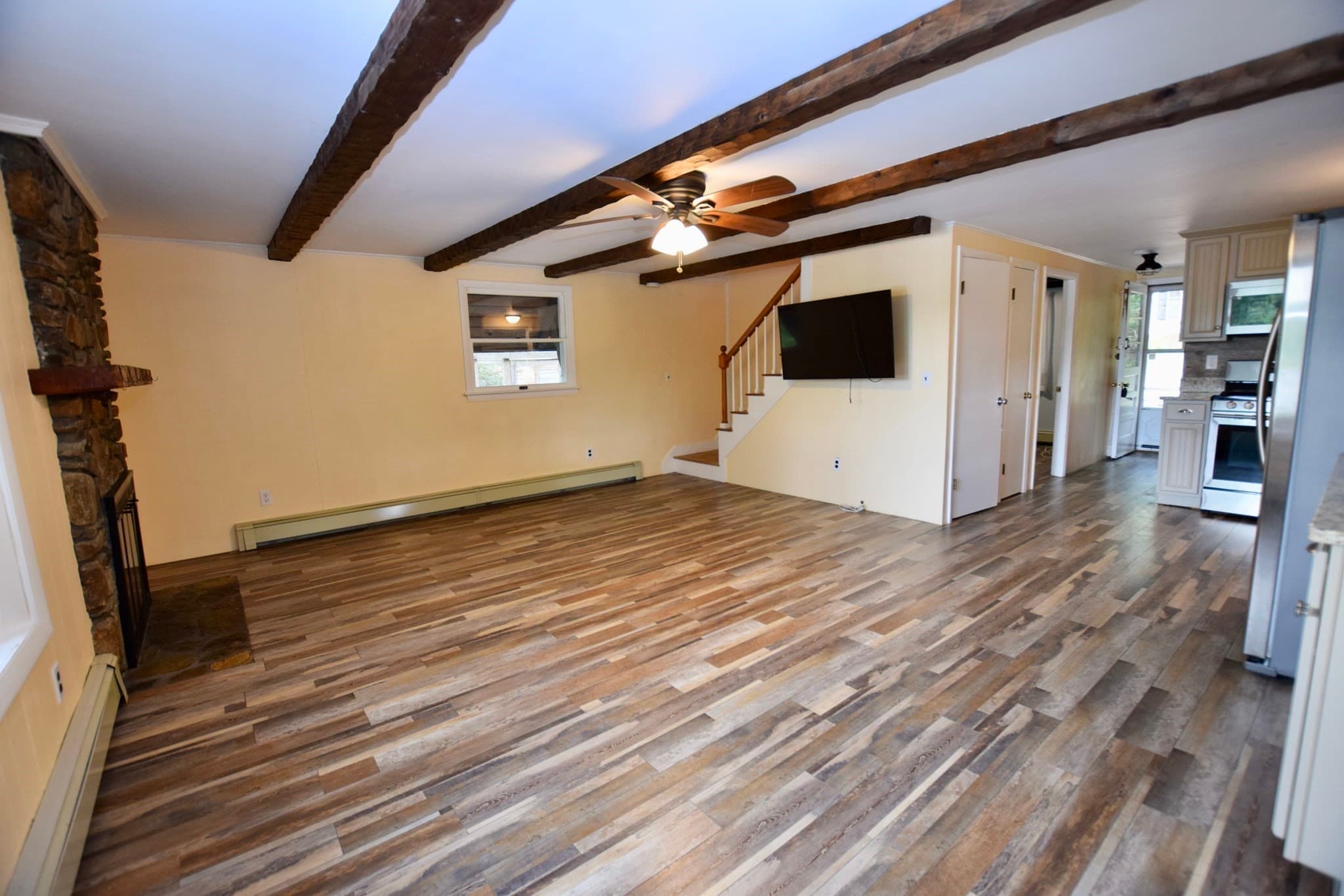 Single Family Residence at 9 Lakeview Ter., Middleboro MA 02346, Middleboro, photo 15 of 42