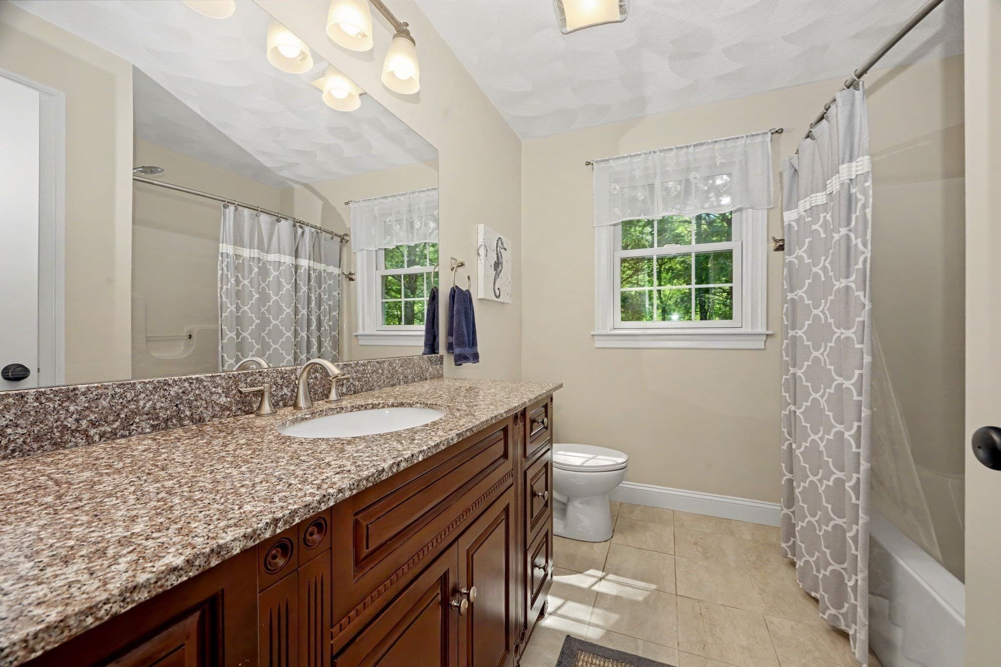 Single Family Residence at 44 Ashwood Ave, Wilmington MA 01887, Wilmington, photo 23 of 41