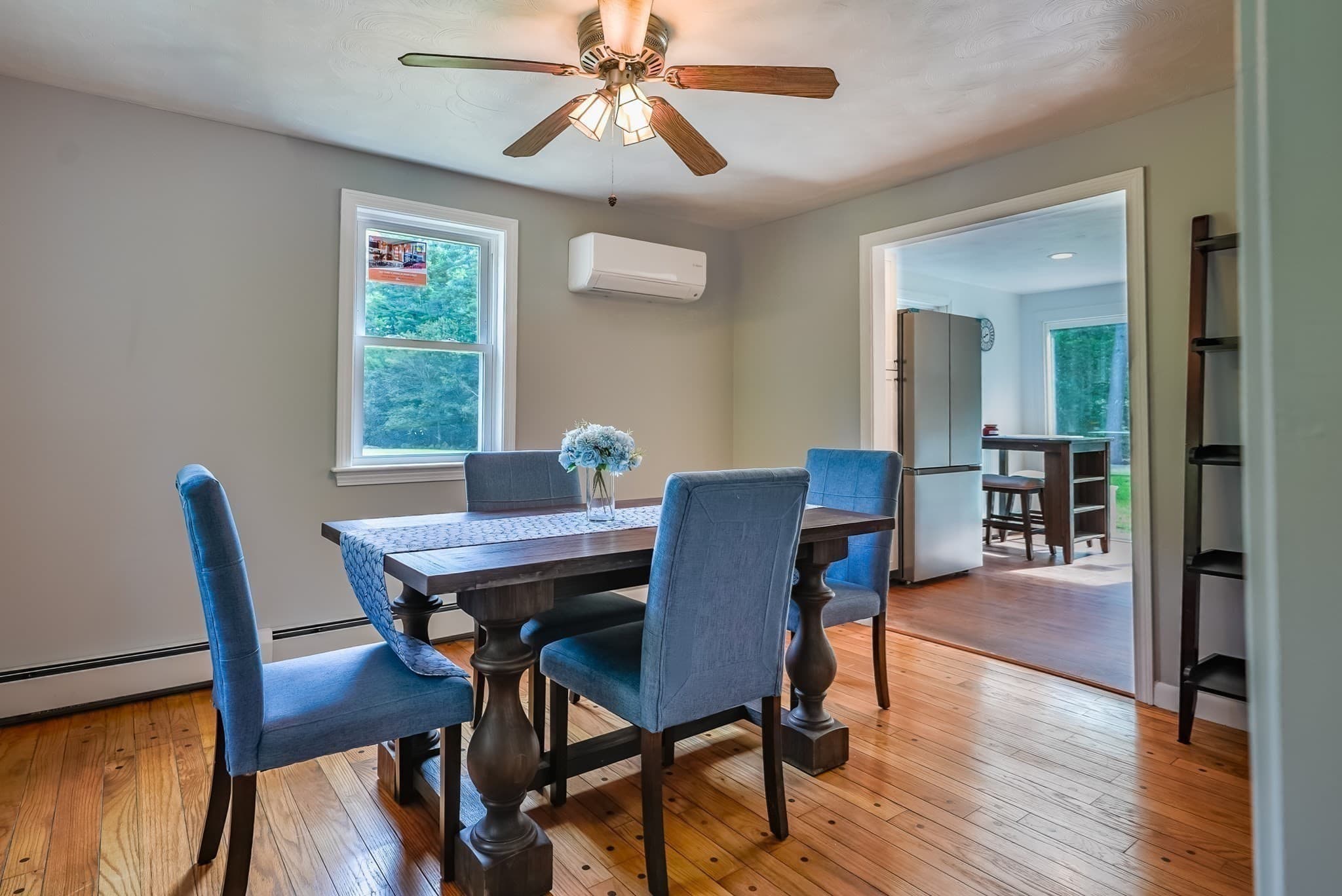Single Family Residence at 8 Tabor Ln, Rochester MA 02770, Rochester, photo 7 of 24