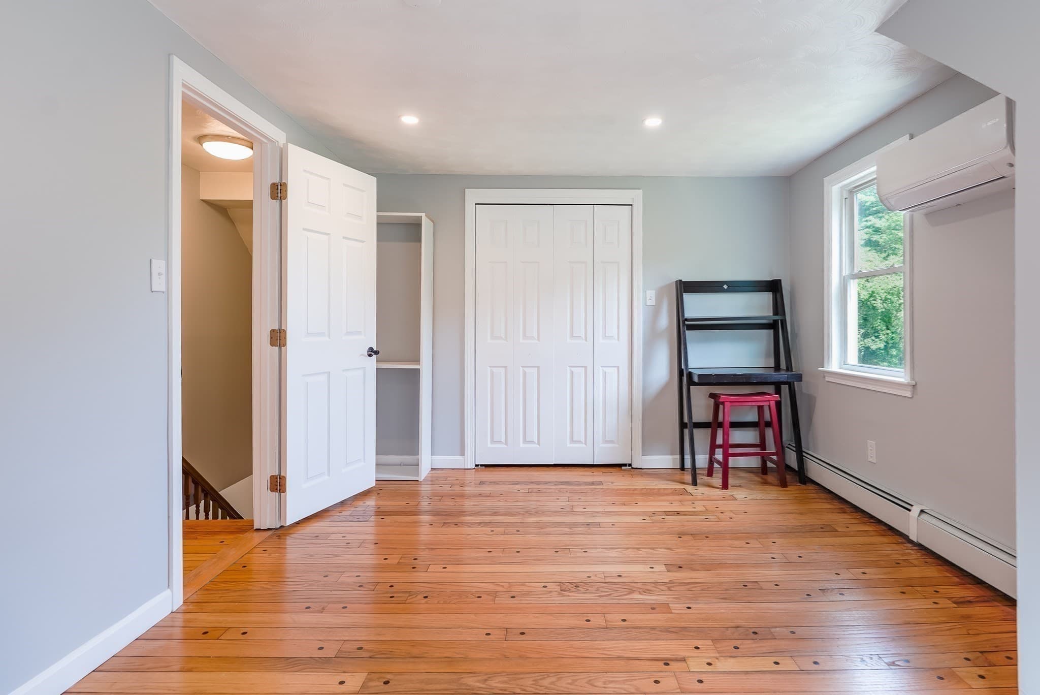 Single Family Residence at 8 Tabor Ln, Rochester MA 02770, Rochester, photo 20 of 24
