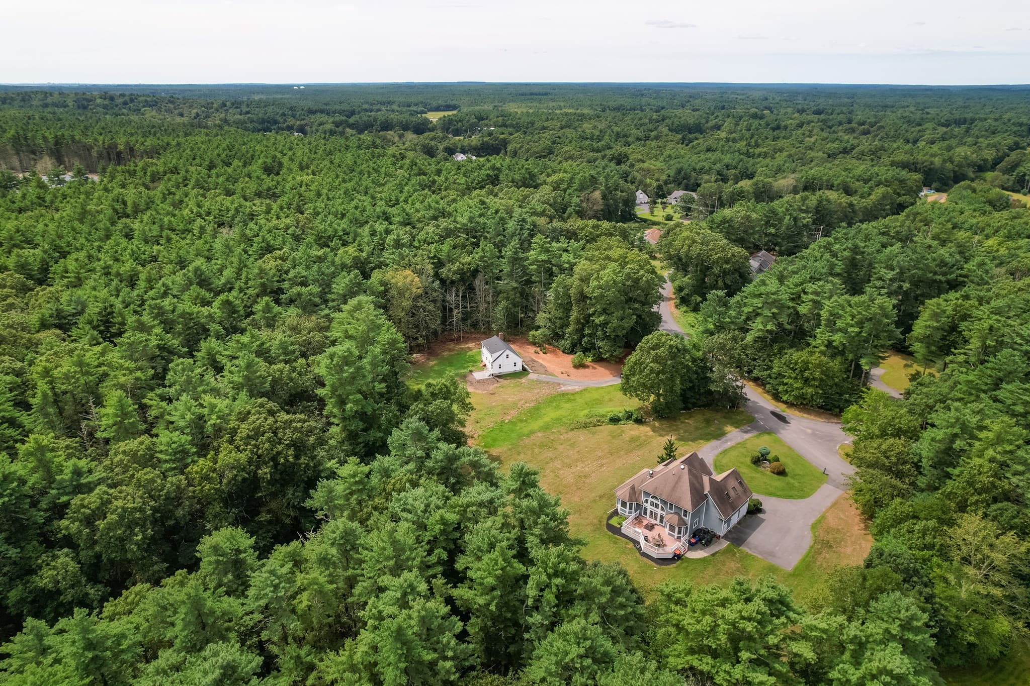 Single Family Residence at 8 Tabor Ln, Rochester MA 02770, Rochester, photo 24 of 24