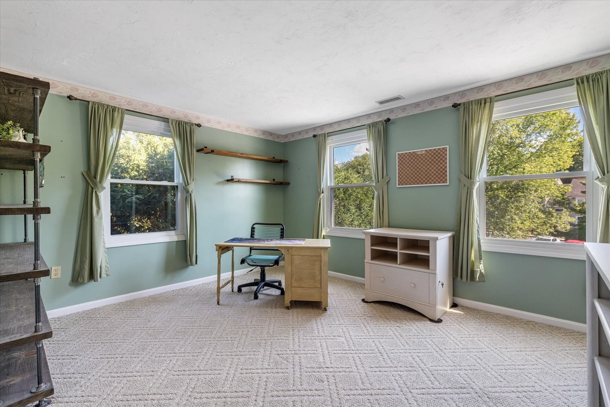 Condominium at 391 Providence Rd # 1, Grafton MA 01560, Grafton, photo 18 of 32
