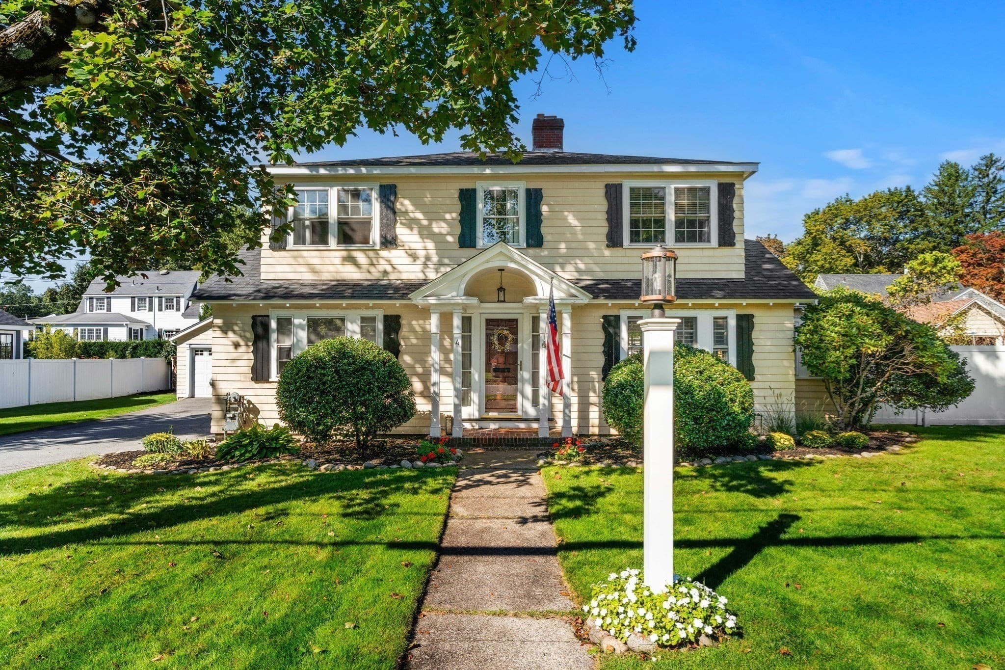 4 George, Andover MA 01810