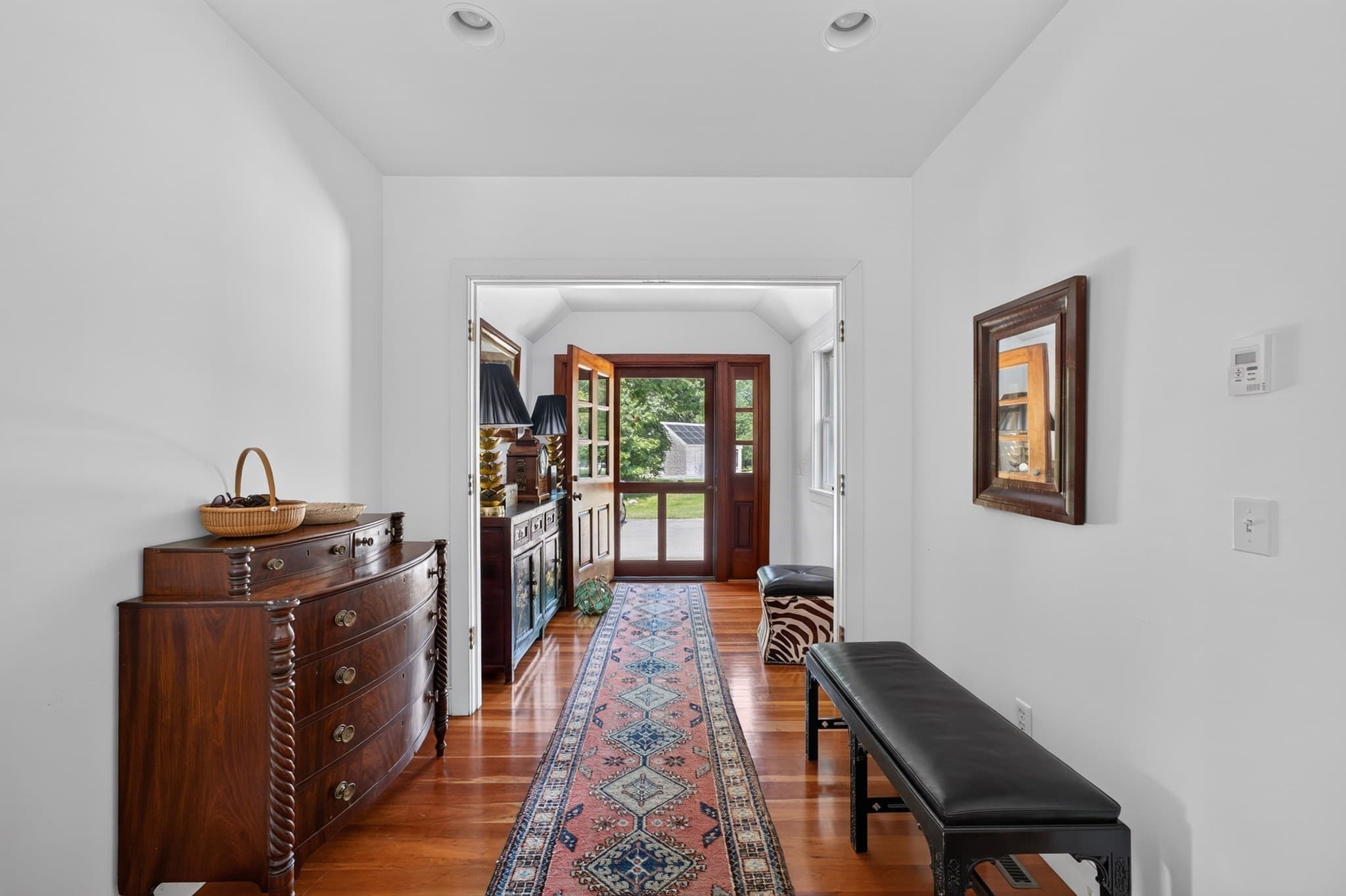 Single Family Residence at 1069 Horseneck Rd, Westport MA 02790, photo 5 of 34