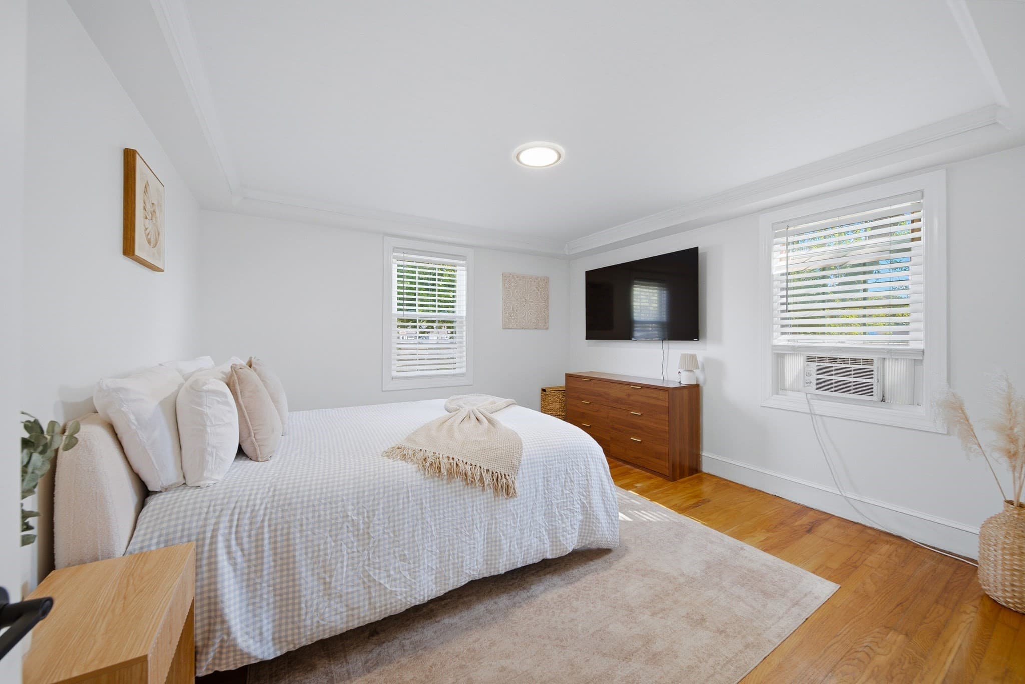 Single Family Residence at 283 Longhill Ave, Somerset MA 02726, Somerset, photo 19 of 36