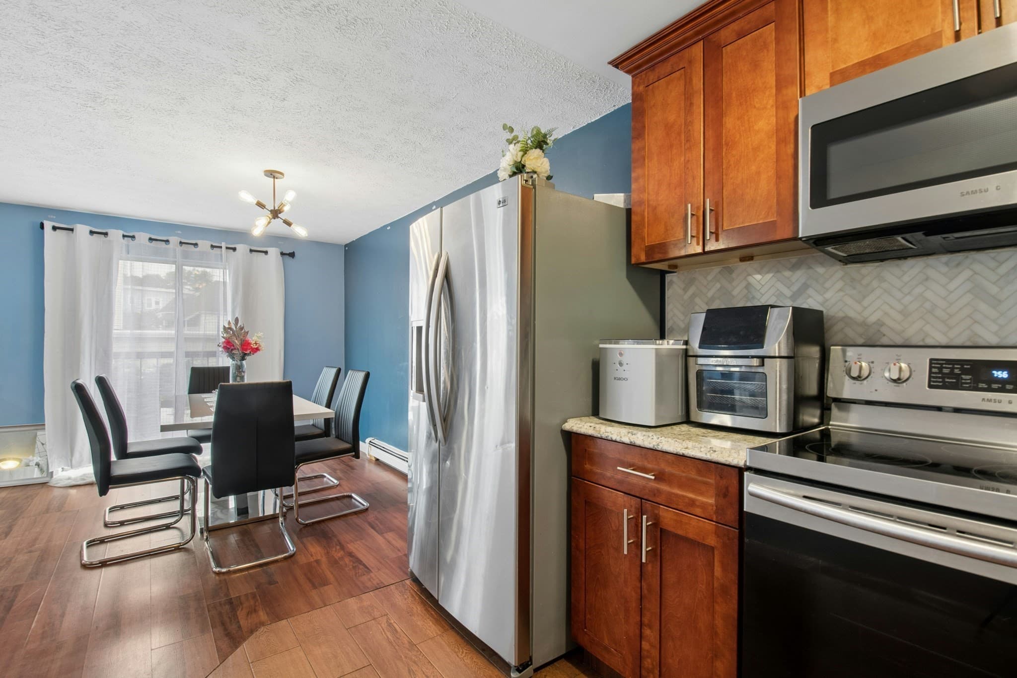 Condominium at 20 Knox # 21, Lawrence MA 01603, Lawrence, photo 13 of 30