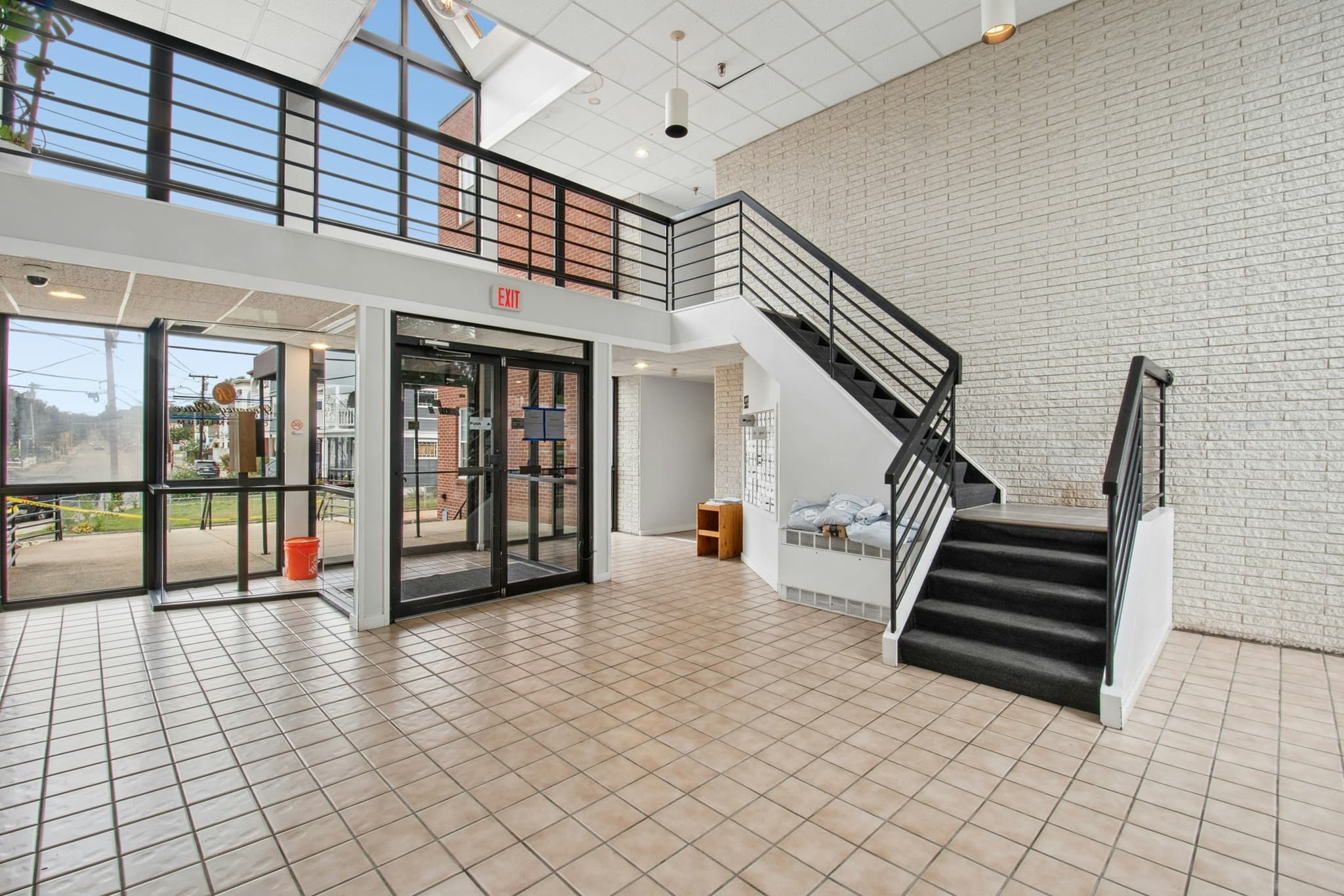 Condominium at 20 Knox # 21, Lawrence MA 01603, Lawrence, photo 3 of 30