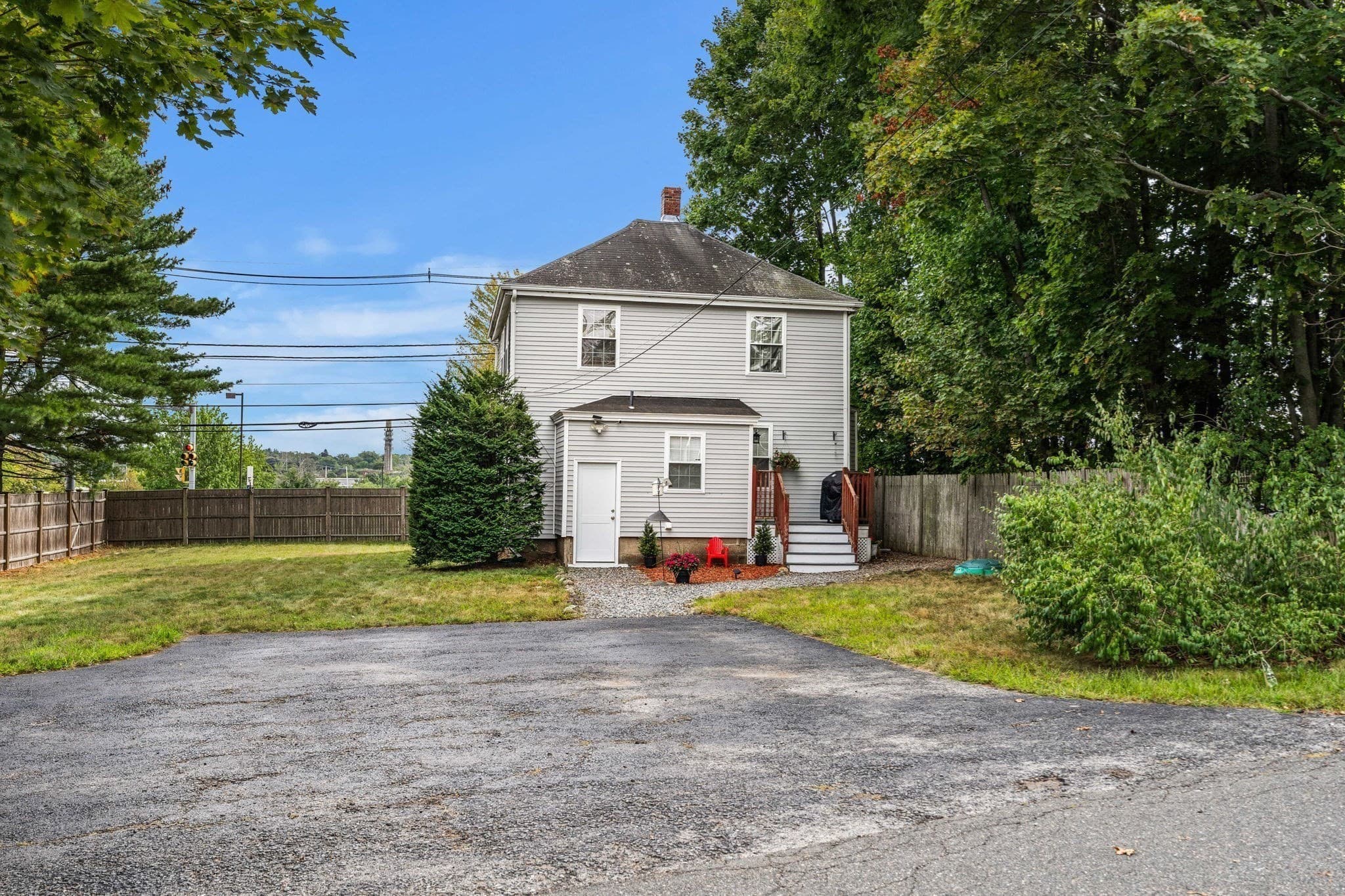 Single Family Residence at 55 Endicott Street, Danvers MA 01923, Danvers, photo 3 of 25