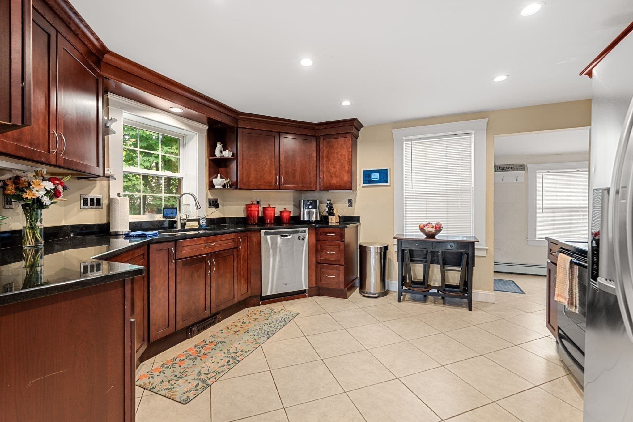 Single Family Residence at 55 Endicott Street, Danvers MA 01923, Danvers, photo 4 of 25