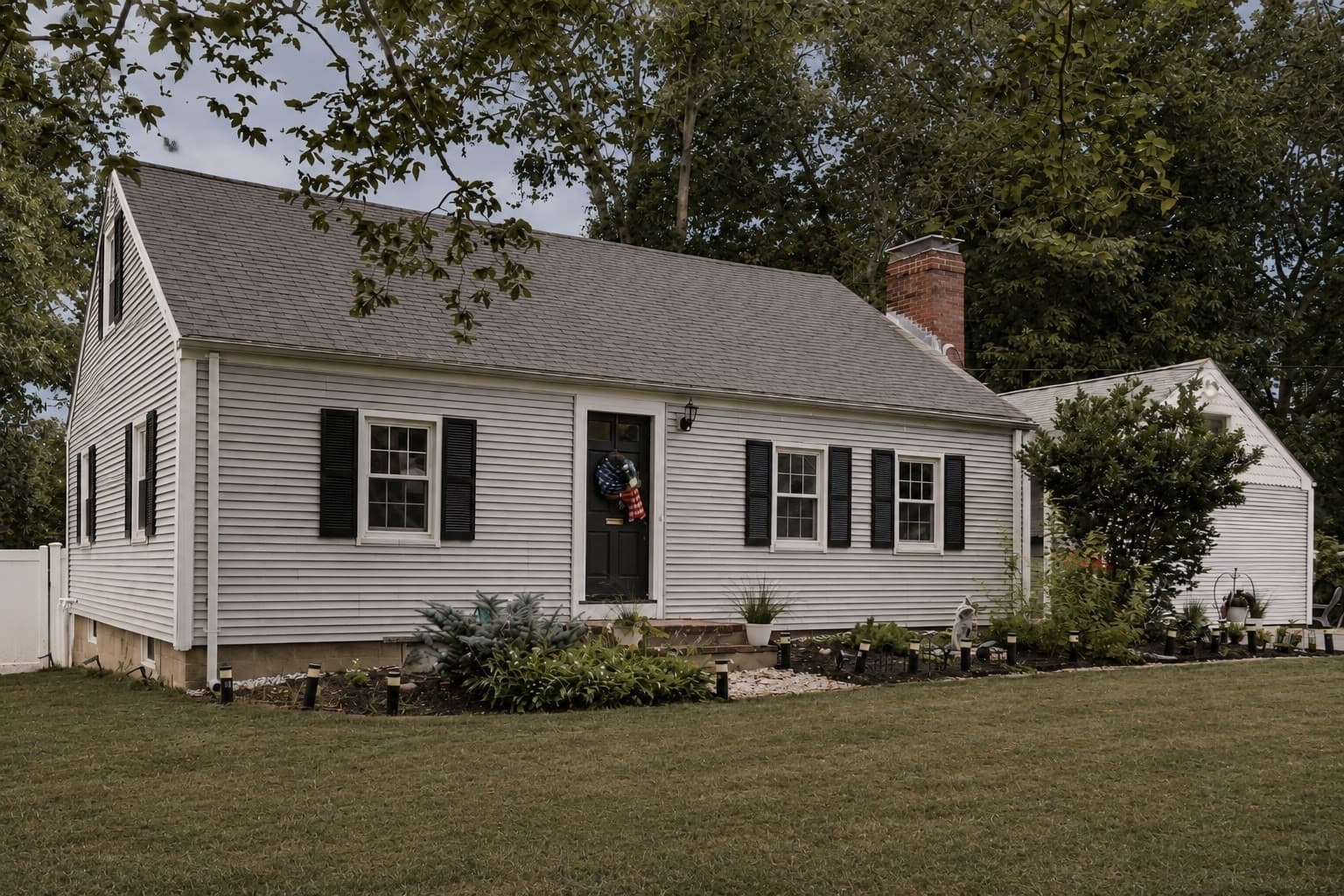 Single Family Residence at 25 Moynihan, Hamilton MA 01982, Hamilton, photo 2 of 38