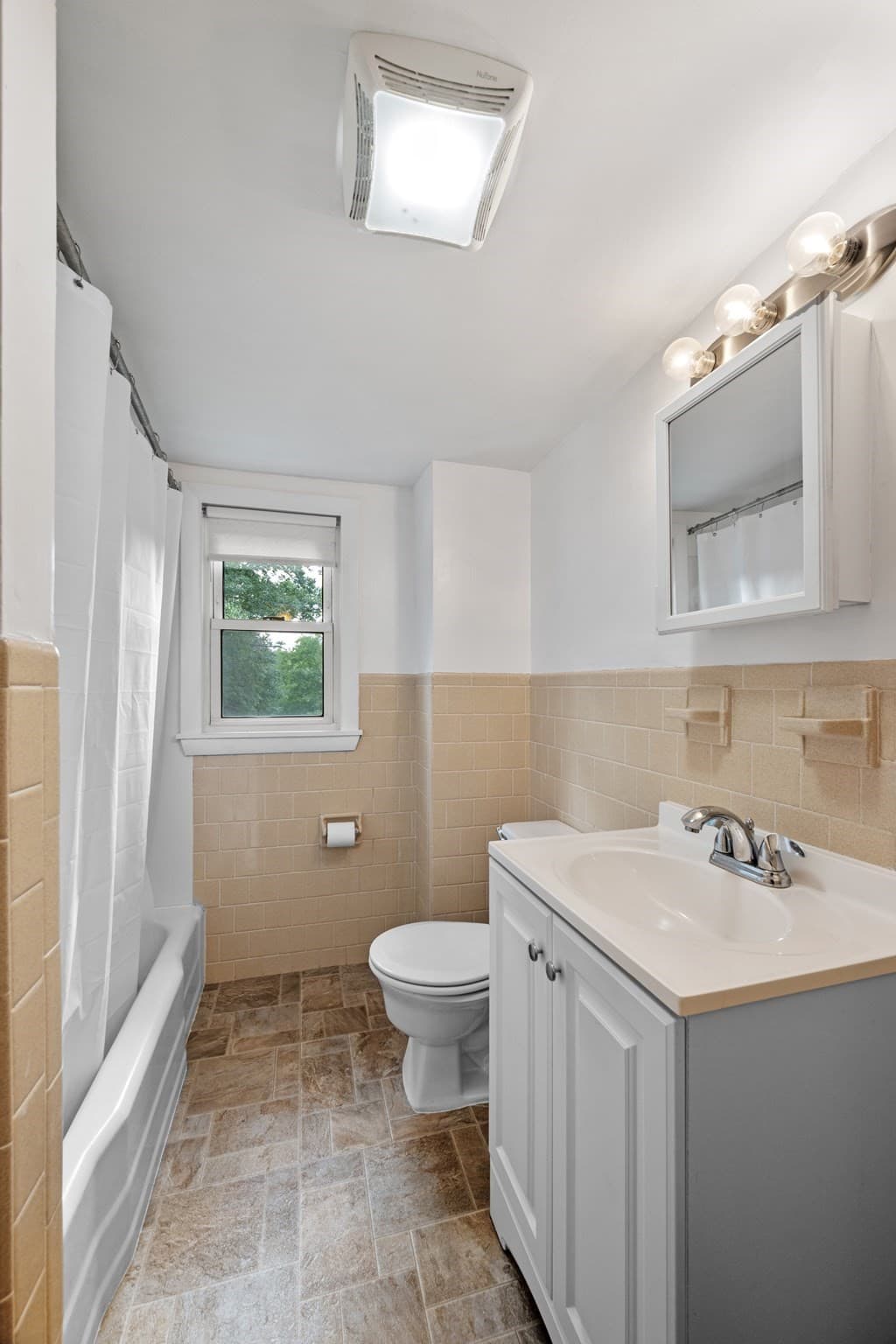 Single Family Residence at 25 Moynihan, Hamilton MA 01982, Hamilton, photo 30 of 38