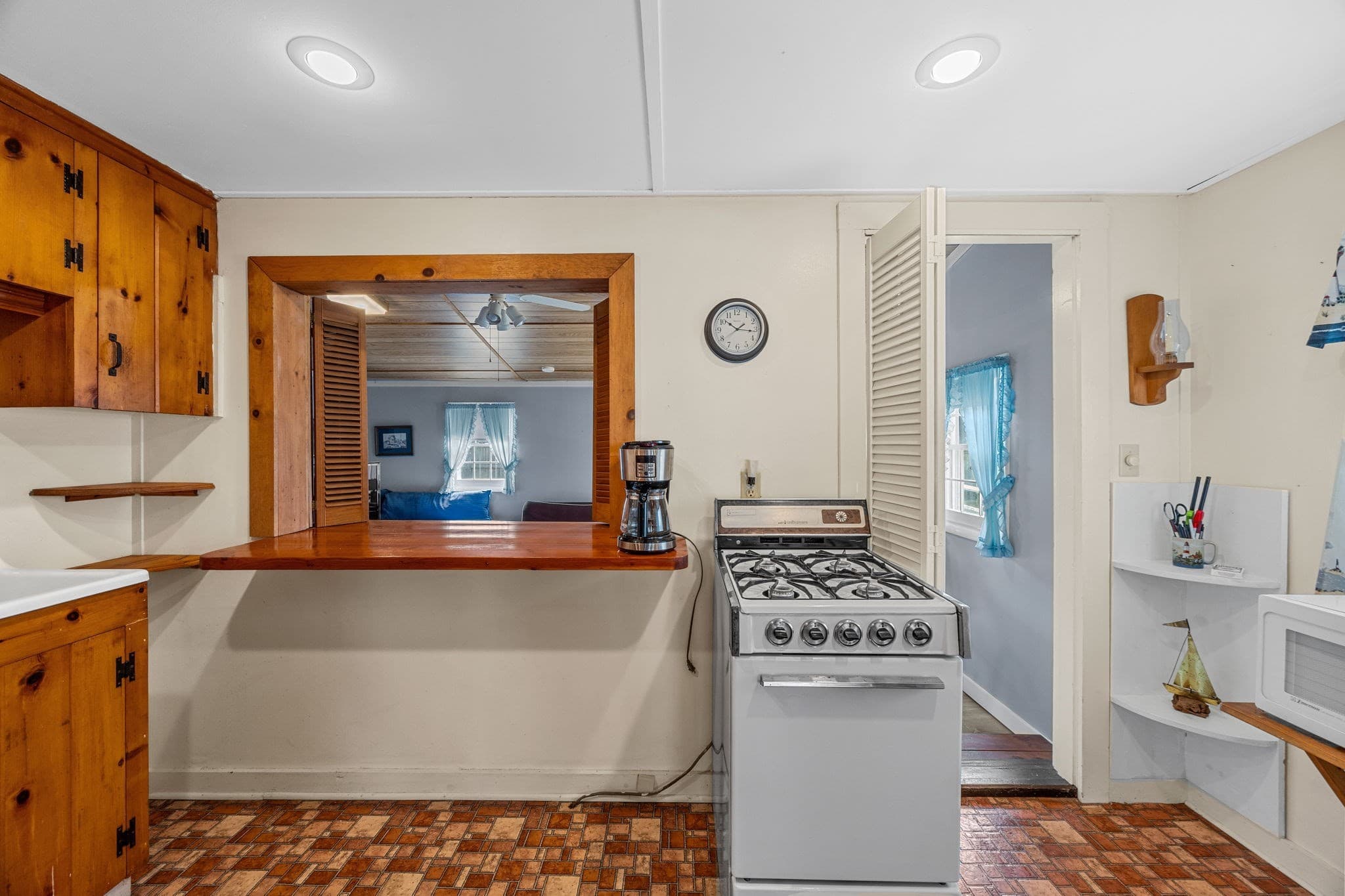 Single Family Residence at 46 Longell Rd, Dennis MA 02639, Dennis, photo 9 of 24