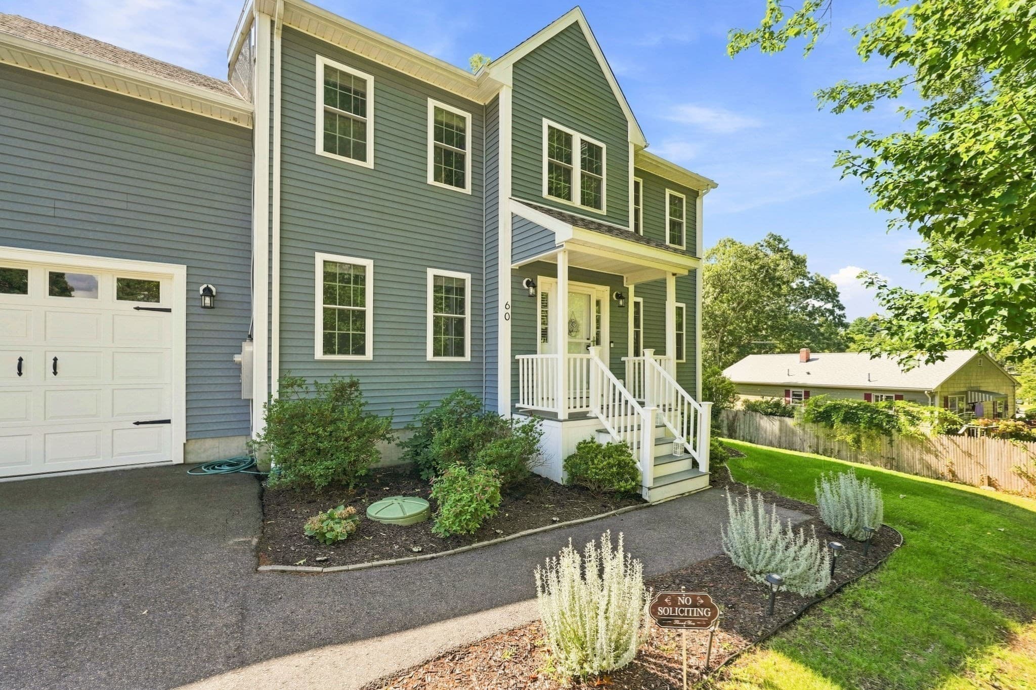 Single Family Residence at 60 Avery St, New Bedford MA 02745, New Bedford, photo 2 of 36