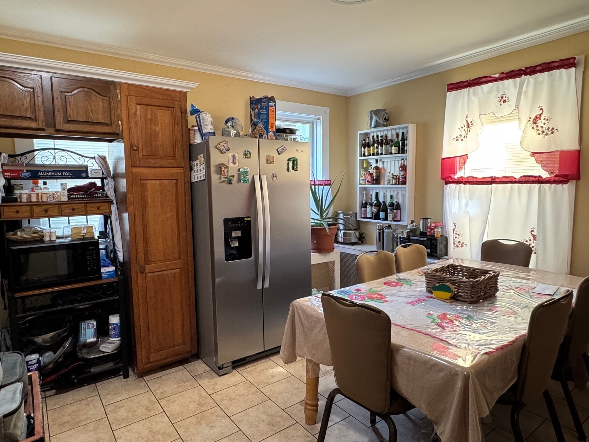 3 Family at 39 Orchard Street, Lynn MA 01905, Lynn, photo 3 of 32